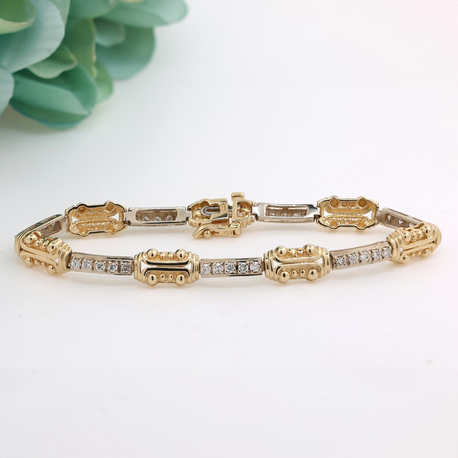 Diamond Station Bracelet 14K Two-Tone Gold 1.05 TW Size 7.25" Estate