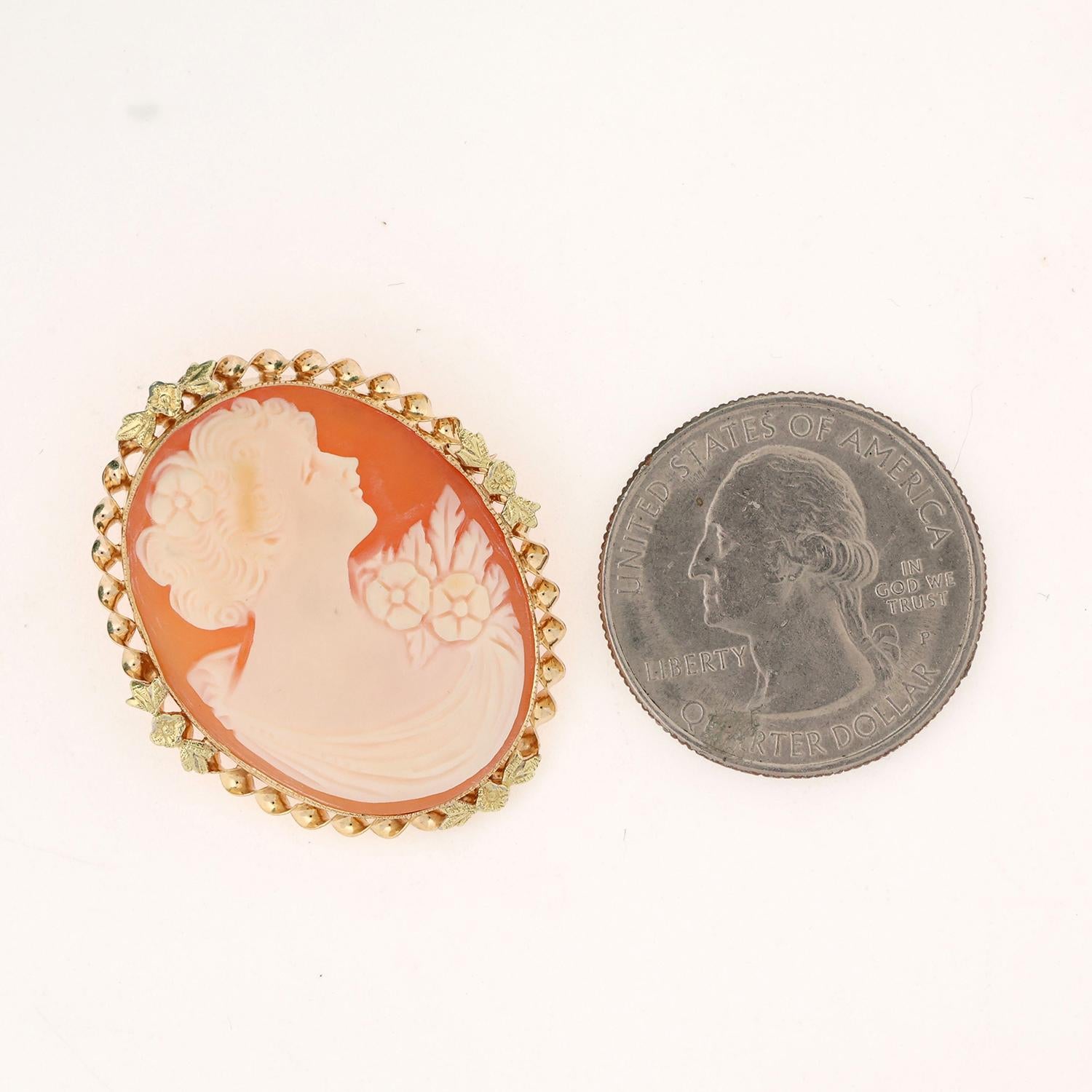 Vintage Cameo Brooch Pin 10K Yellow Gold Frame Ladies Estate 1.33"