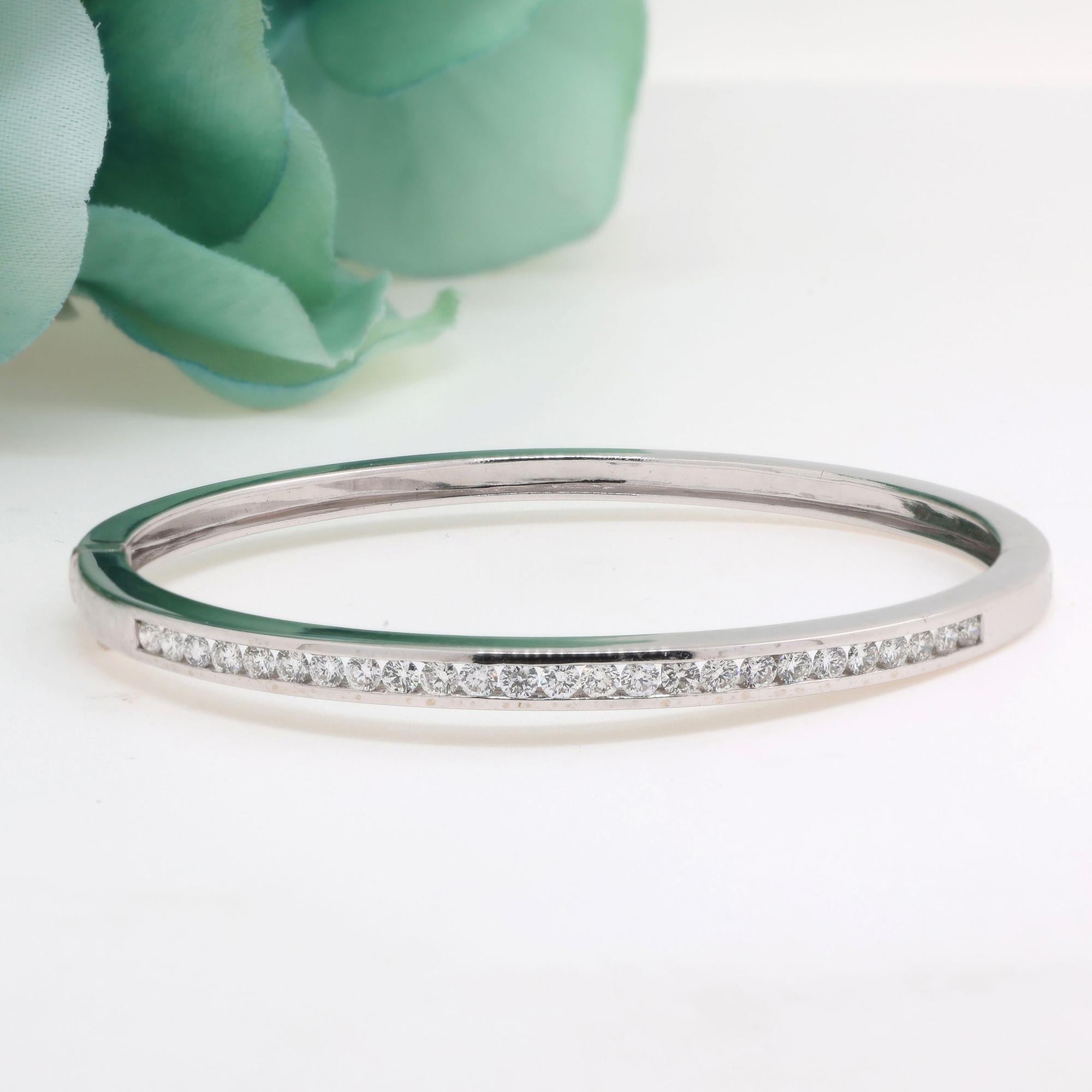 Diamond Bangle Bracelet 14K White Gold 1.75 TW Round Diamonds Size 6.75 Estate