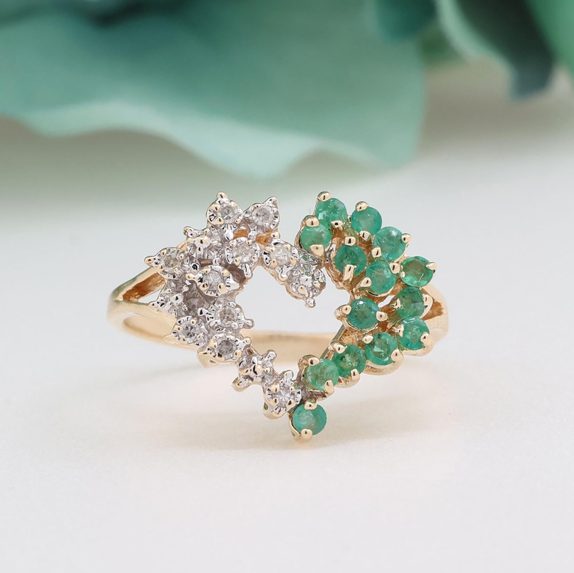 Open Heart Emerald Gem Diamond Ring 10K Gold 0.38 TW Size 7 Ladies Estate