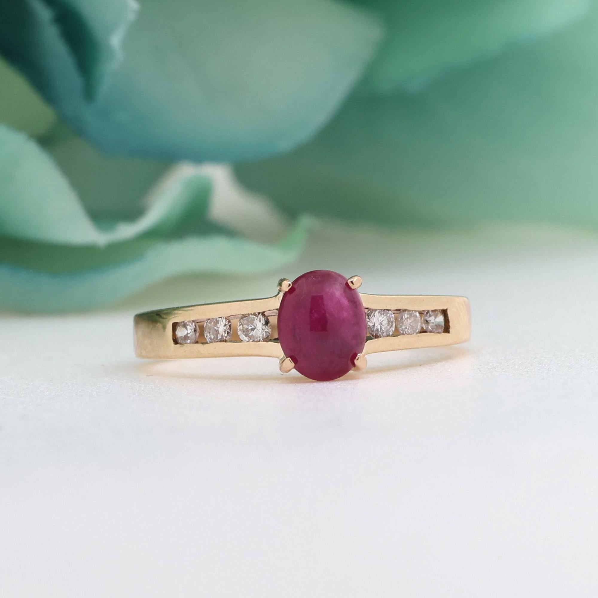 Ruby Cabochon Gem Diamond Accent Ring 14K Yellow Gold 0.90 CTW Size 6.5