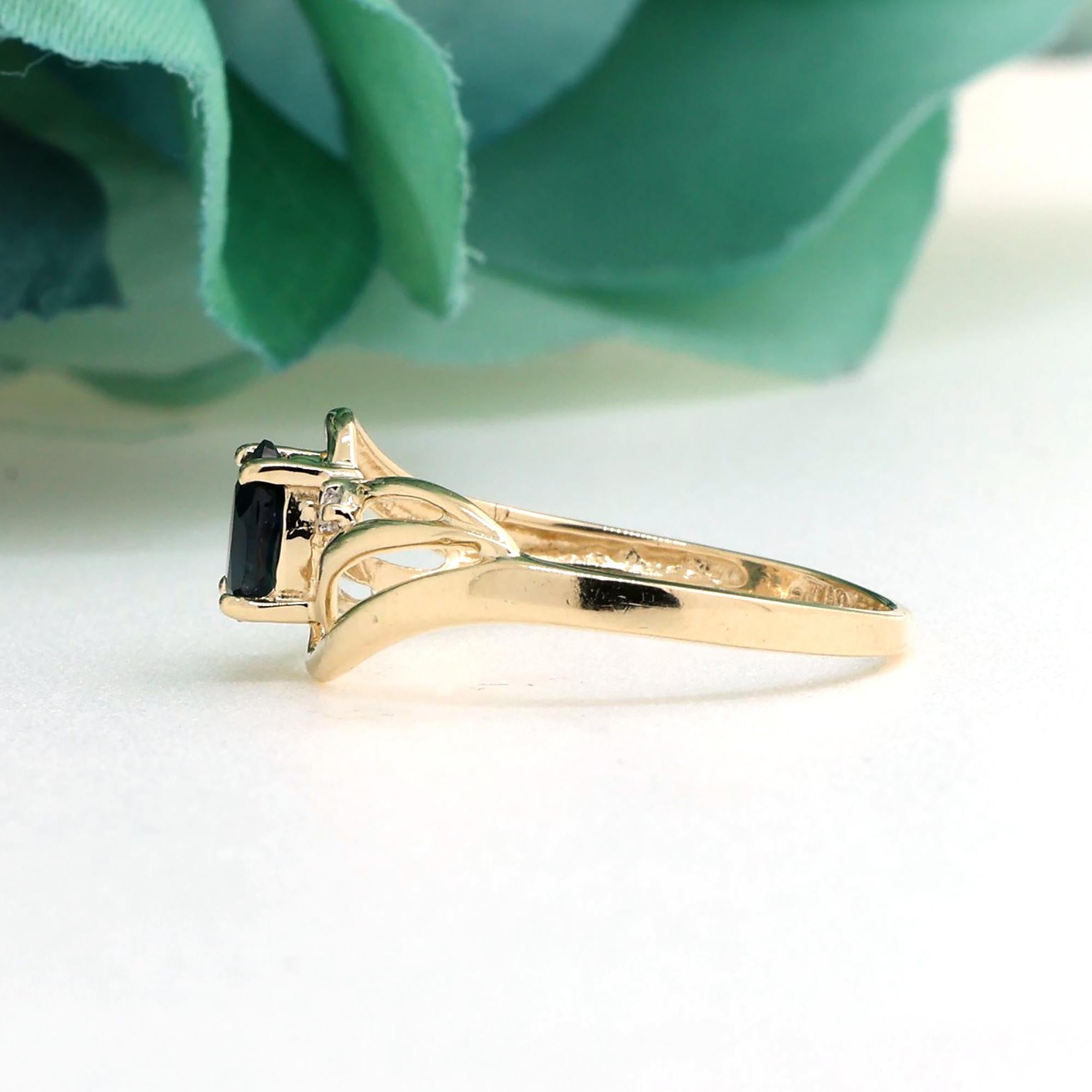 Solitaire Sapphire Diamond Accent Ring 10K Yellow Gold 0.67 CTW Ladies Size 7.25