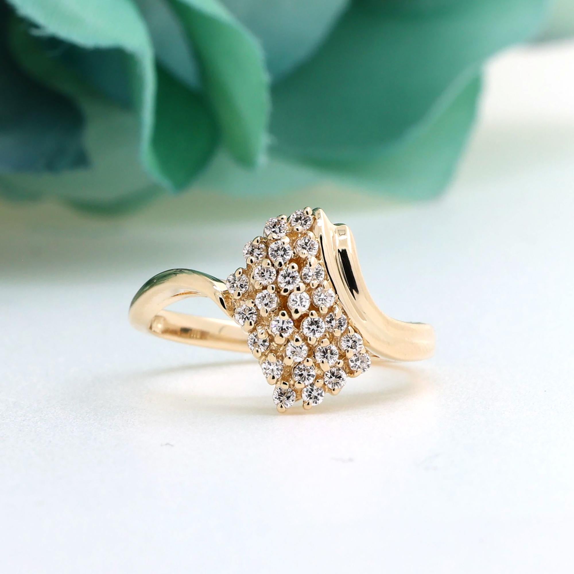 Cluster Diamond Cocktail Ring 14K Yellow Gold 0.50 TW Size 6.5 Ladies Estate