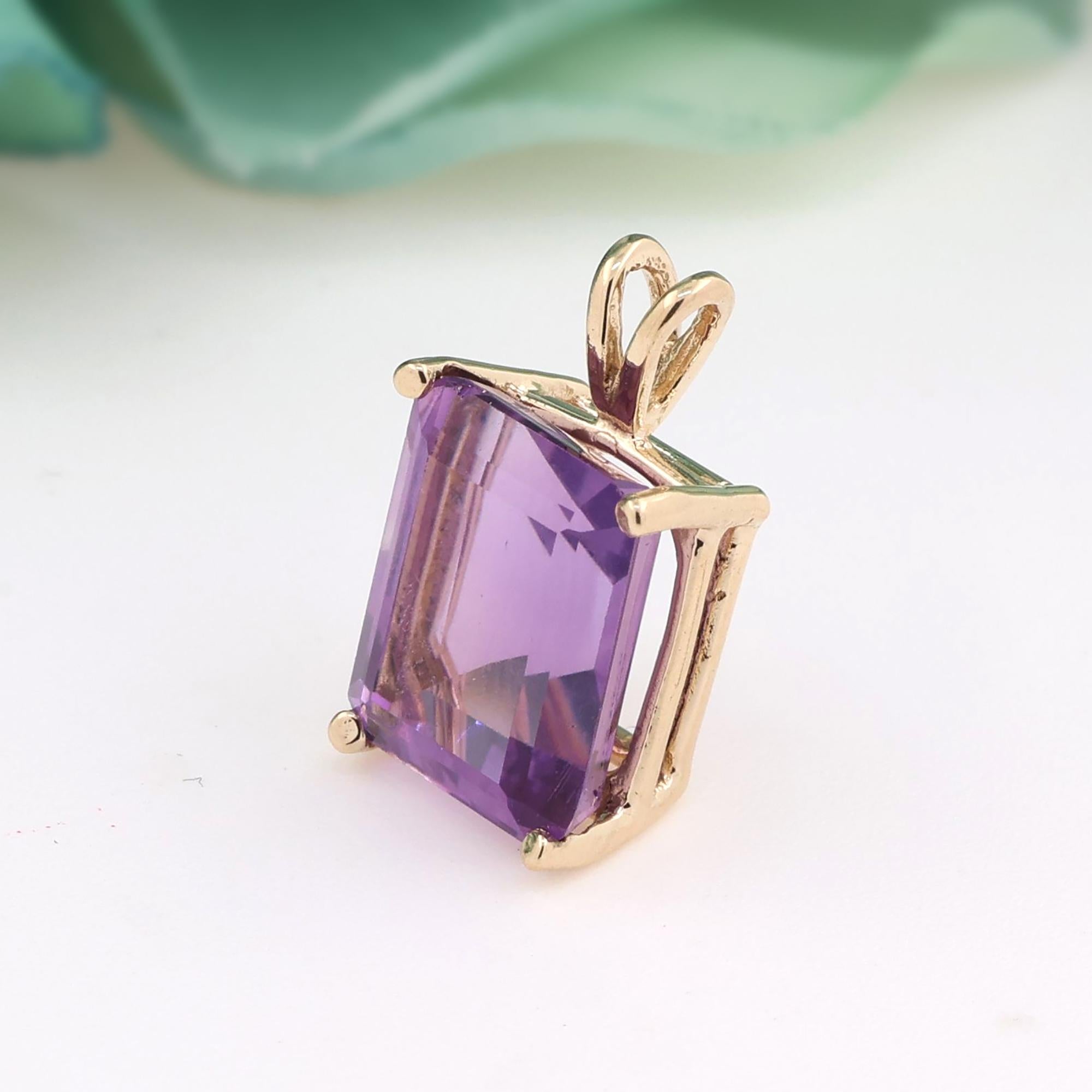 Emerald Cut Amethyst Pendant And Earring Set 14K Yellow Gold 6.04 CTW Estate