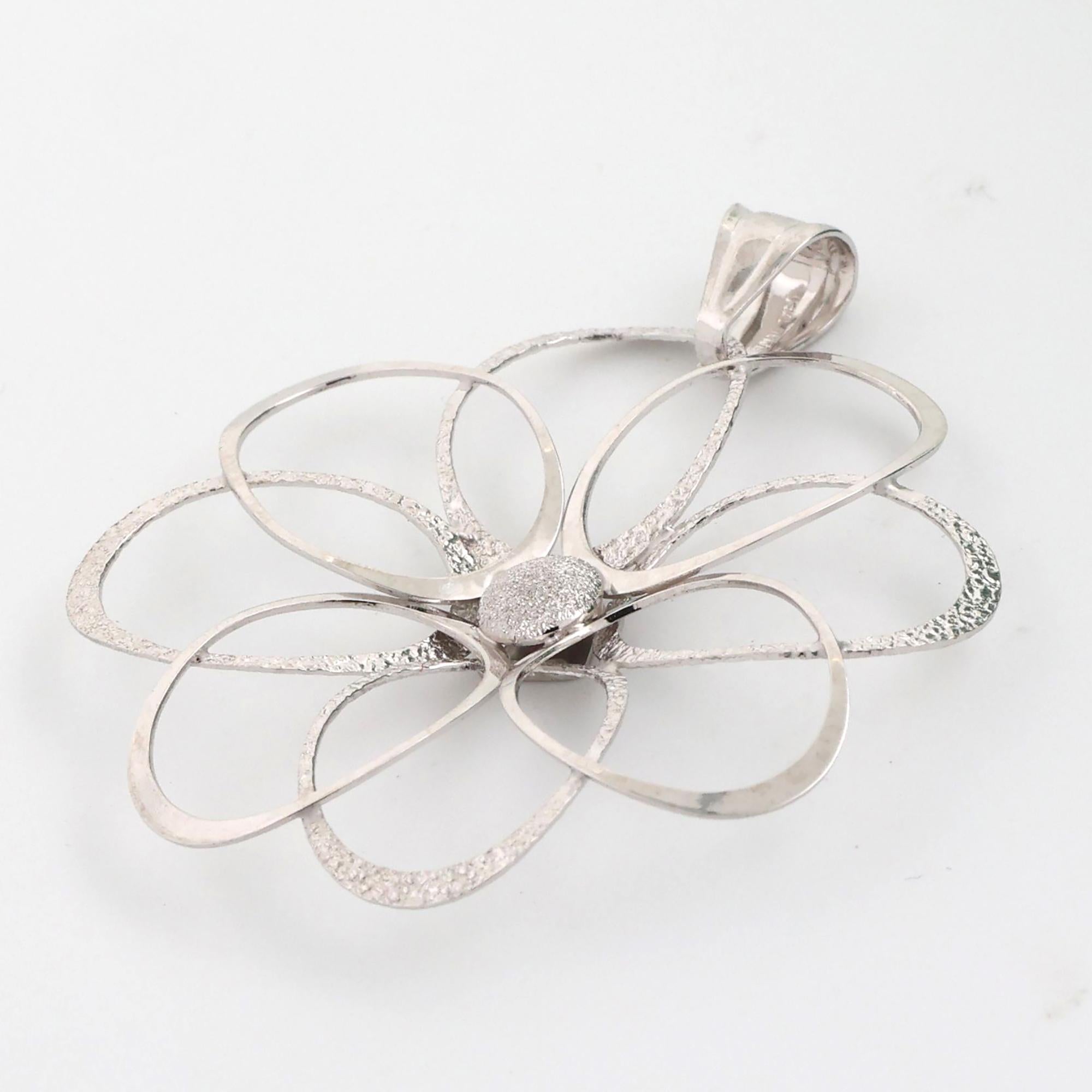 14K White Gold Large Open Flower Pendant Italian 1.65" Ladies Estate