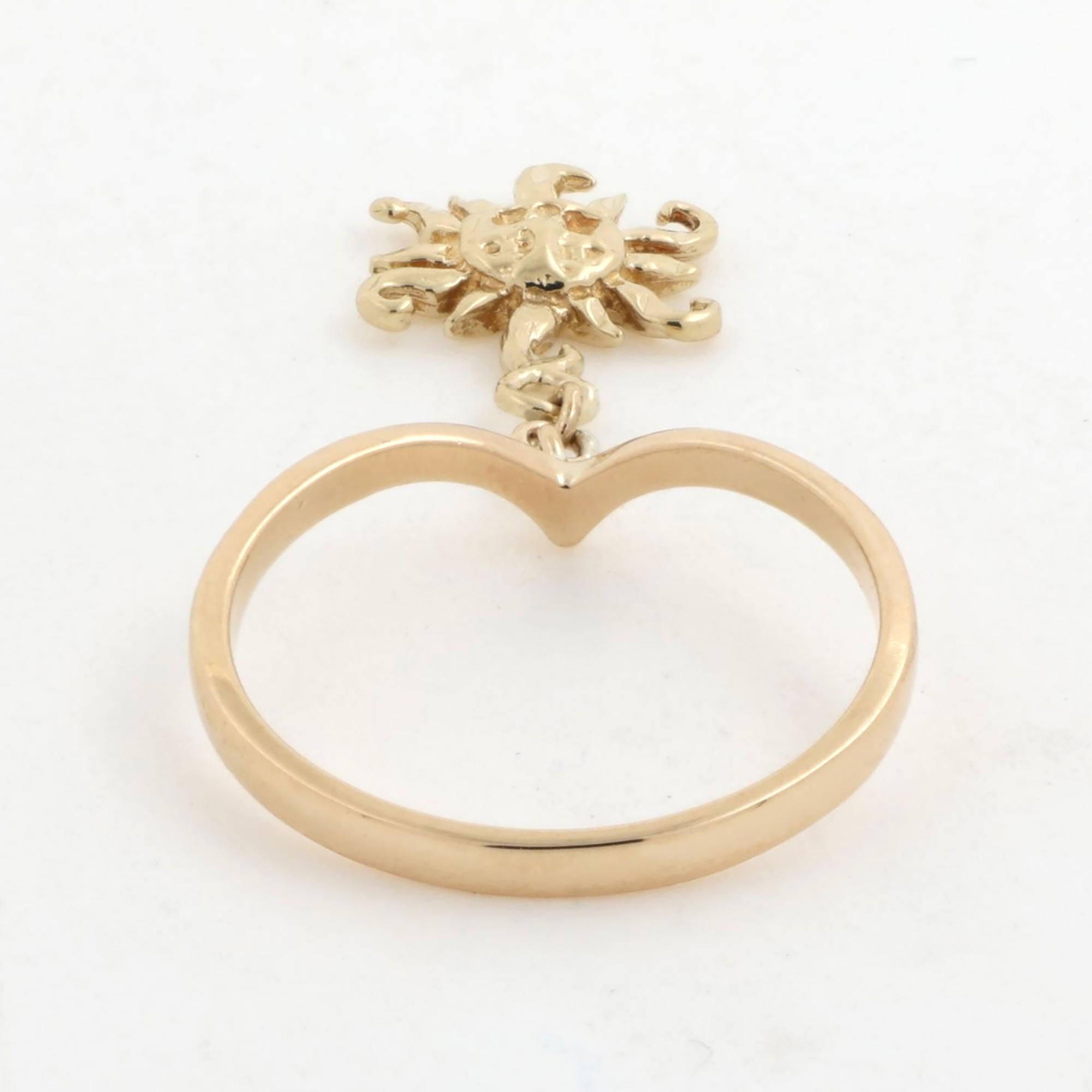 Sun Charm Band Ring 14K Yellow Gold Size 7.75