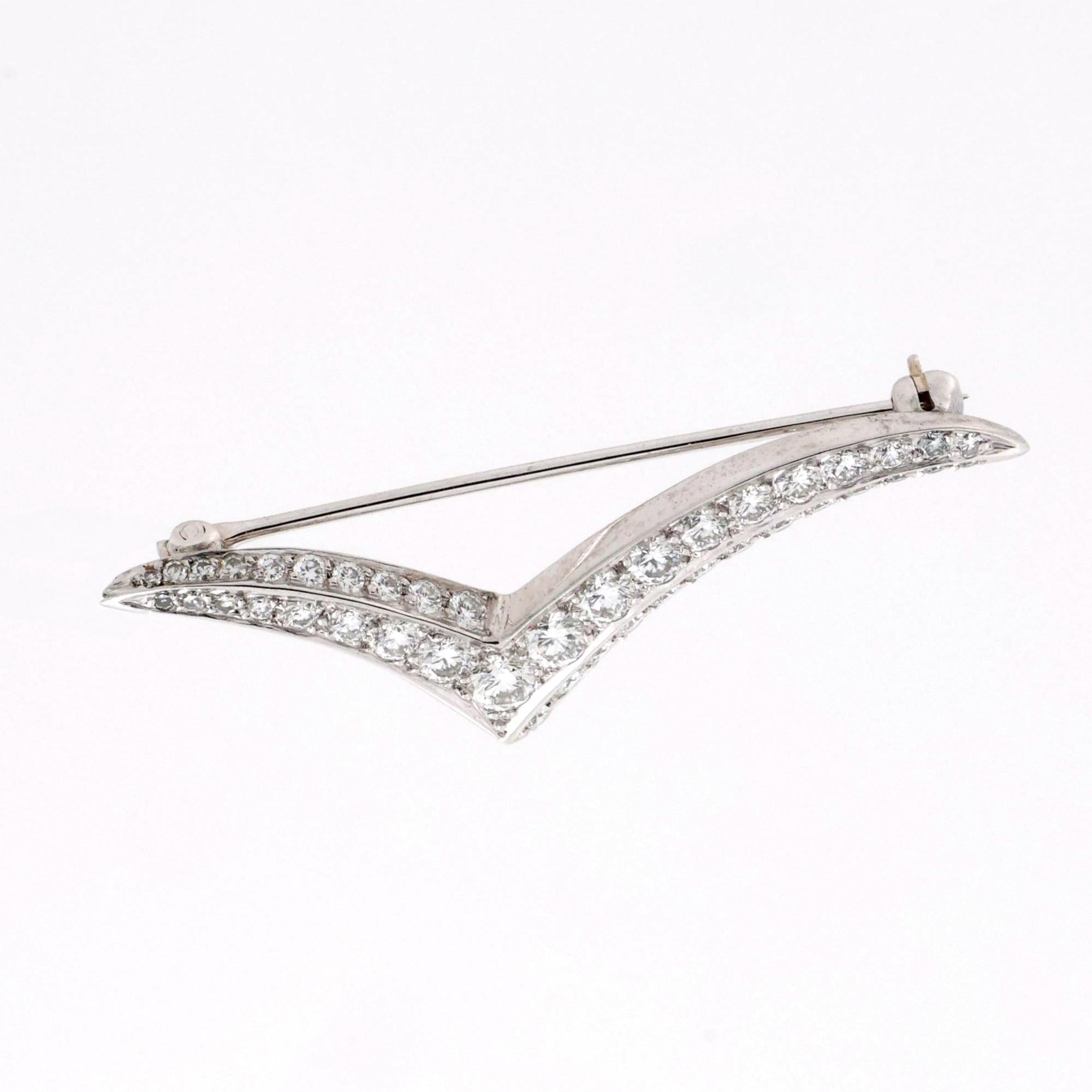 Tiffany & Co. Platinum Diamond Seagull Brooch 1.20 TW 1.60" Vintage