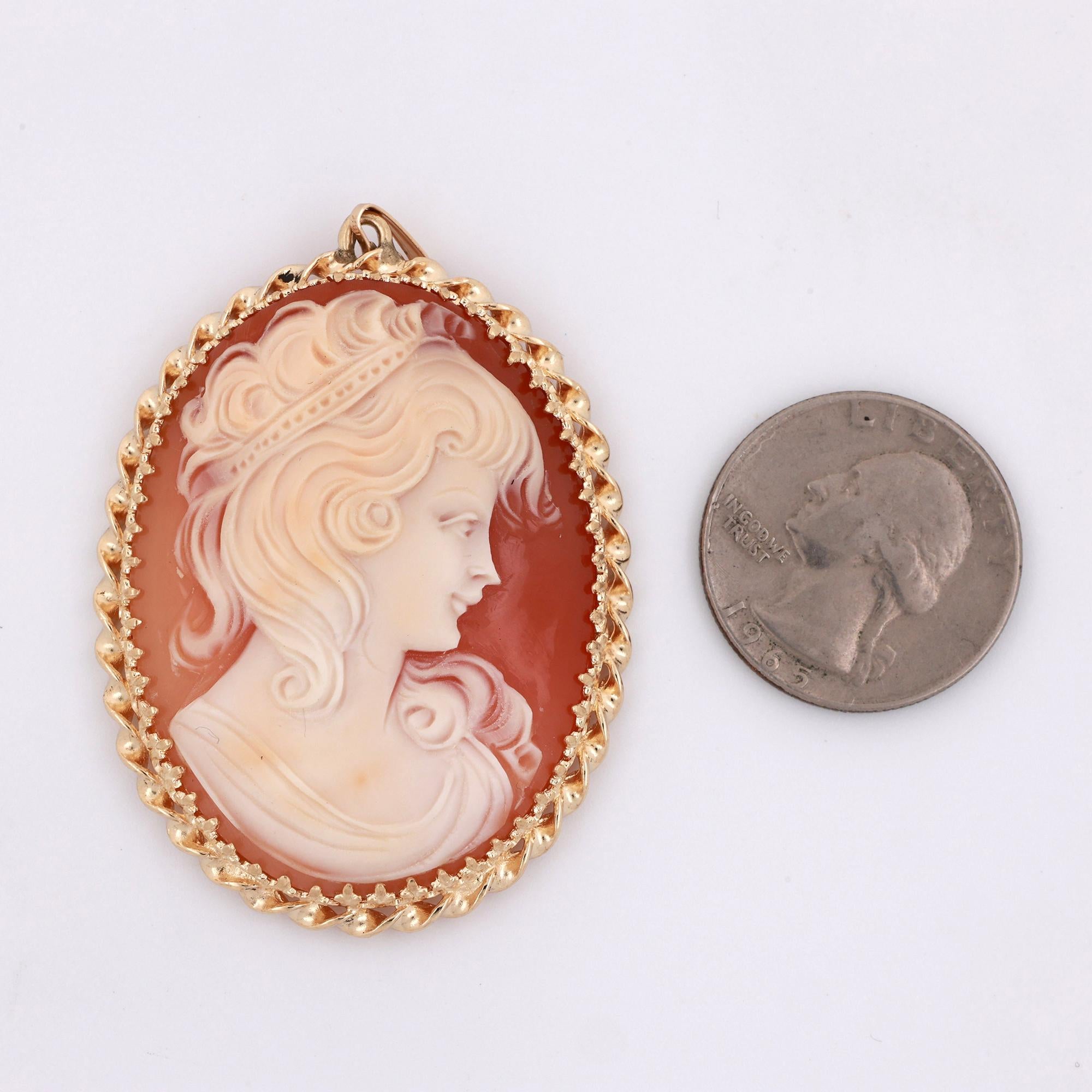 Cameo Pendant 14K Yellow Gold Twisted Frame Ladies Vintage Estate 2.30"