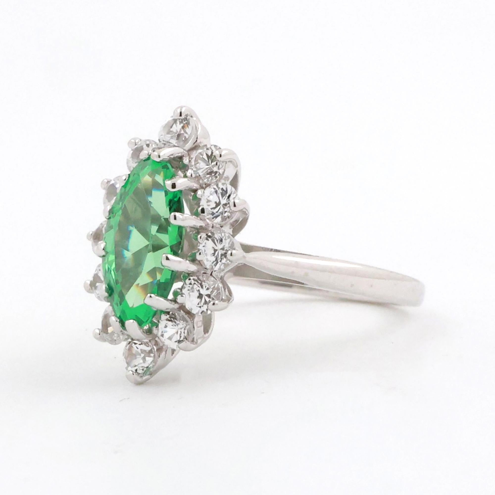 Green Stone Quartz Halo Cocktail Ring 14K White Gold Size 4.75 Ladies Estate