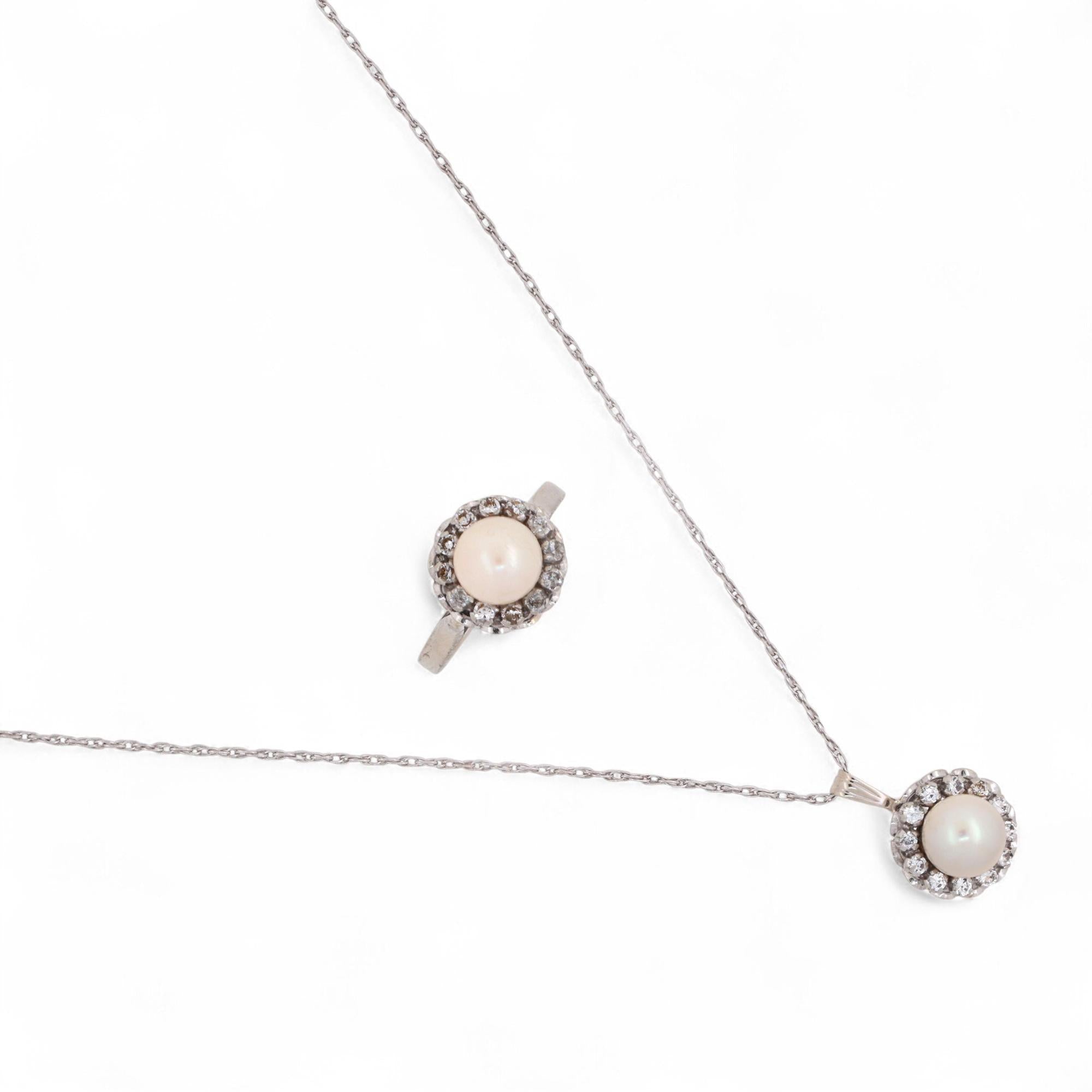 Akoya Pearl Quartz Halo Pendant Chain Necklace 14K/18K White Gold 16.75"