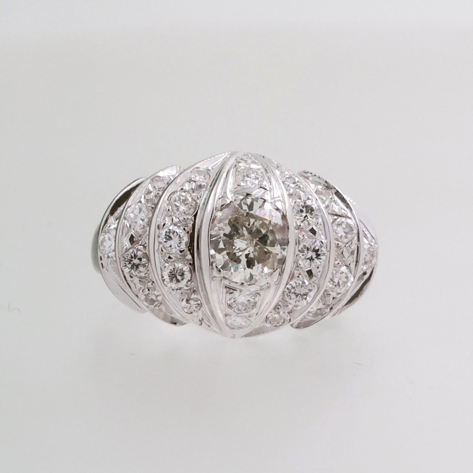 2.00 TW Solitaire Round Diamond Engagement Ring W/Accents 14K White Gold SZ 8.25
