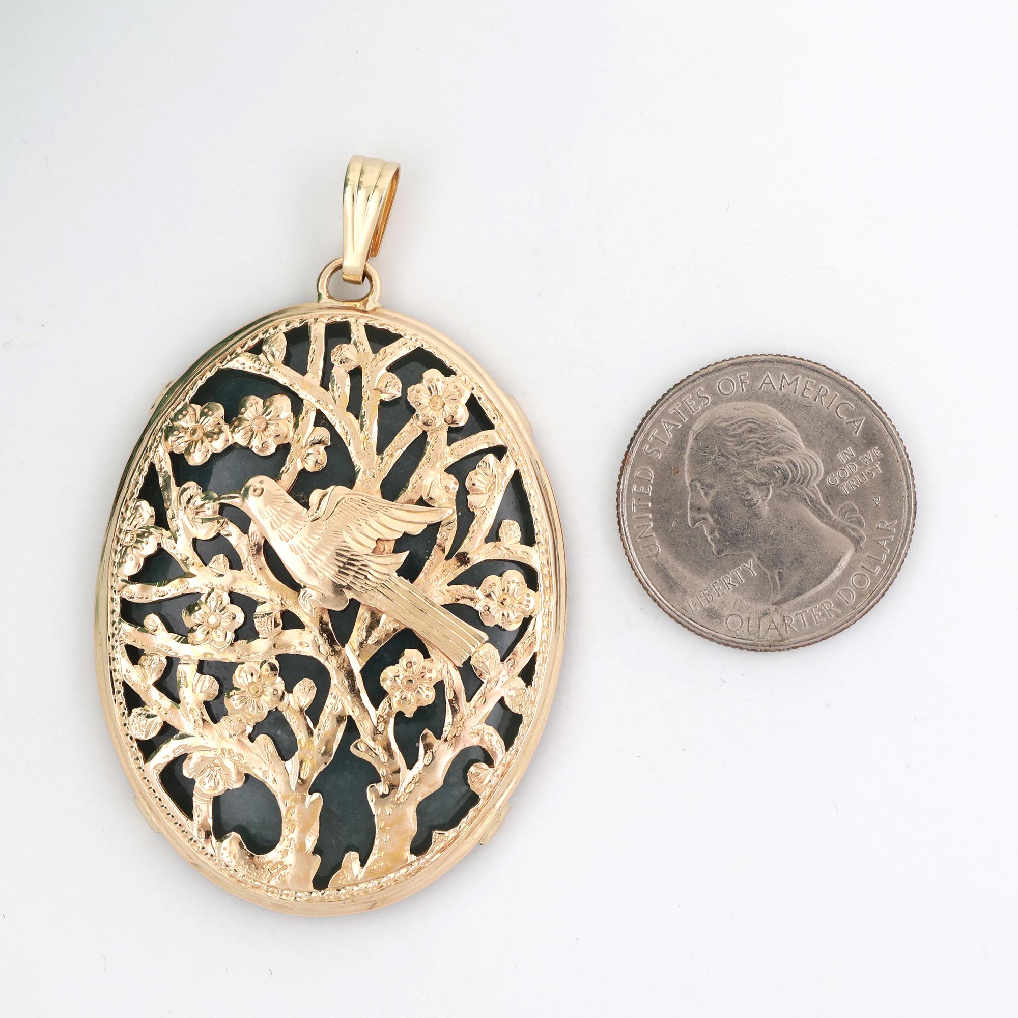 Oval Floral Bird Filigree Jade Pendant 14K Yellow Gold 2.45" Unisex Estate