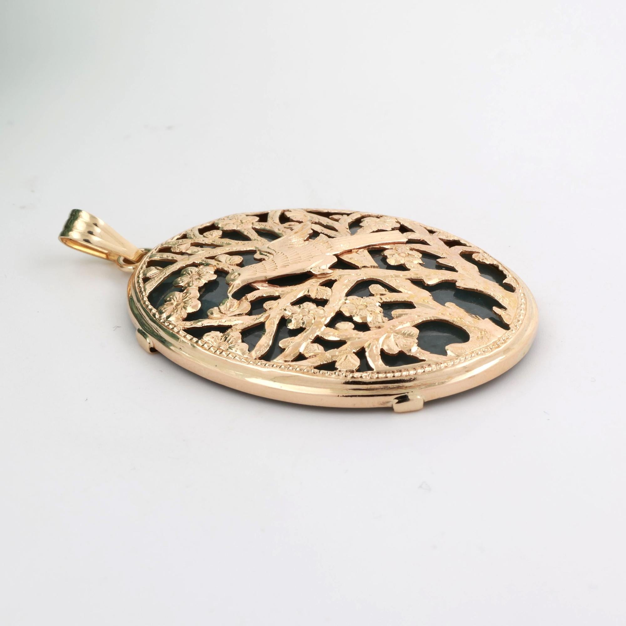 Oval Floral Bird Filigree Jade Pendant 14K Yellow Gold 2.45" Unisex Estate