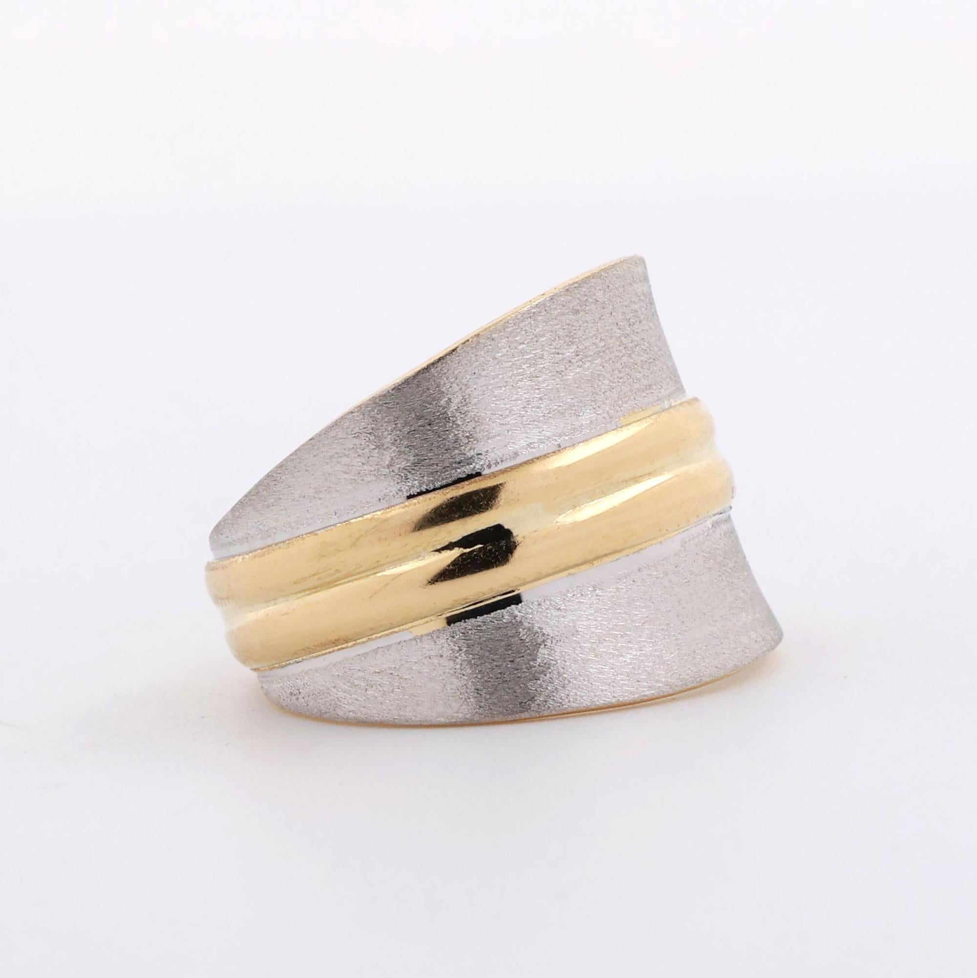 18K Two-Tone Gold Wide Band Ring Brushed Gold Open Shank Size 6.75 Estate