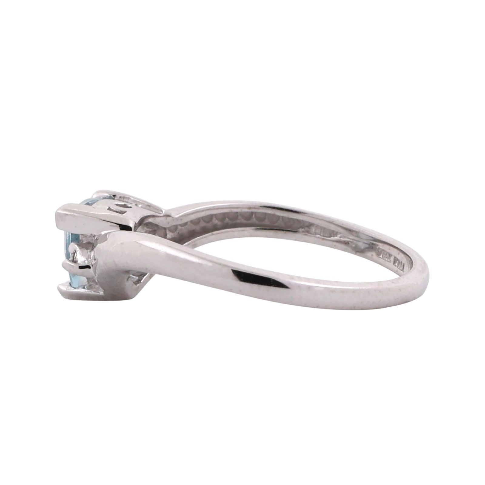 10K White Gold Trillion Aquamarine Diamond Ring 0.61CTW Size 7 Estate