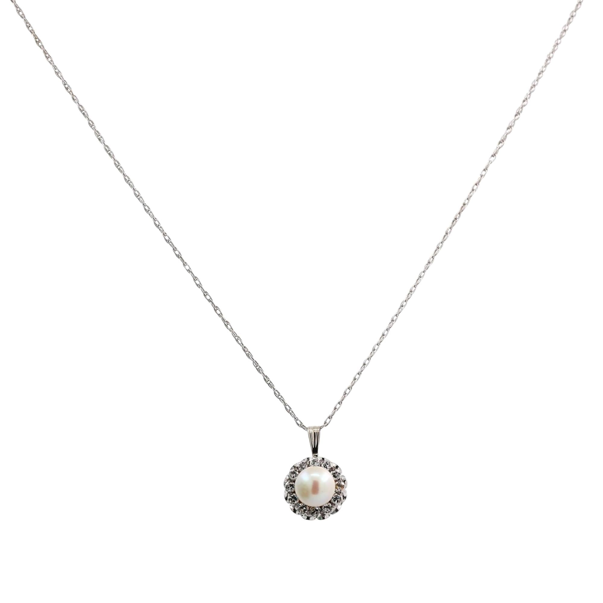 Akoya Pearl Quartz Halo Pendant Chain Necklace 14K/18K White Gold 16.75"