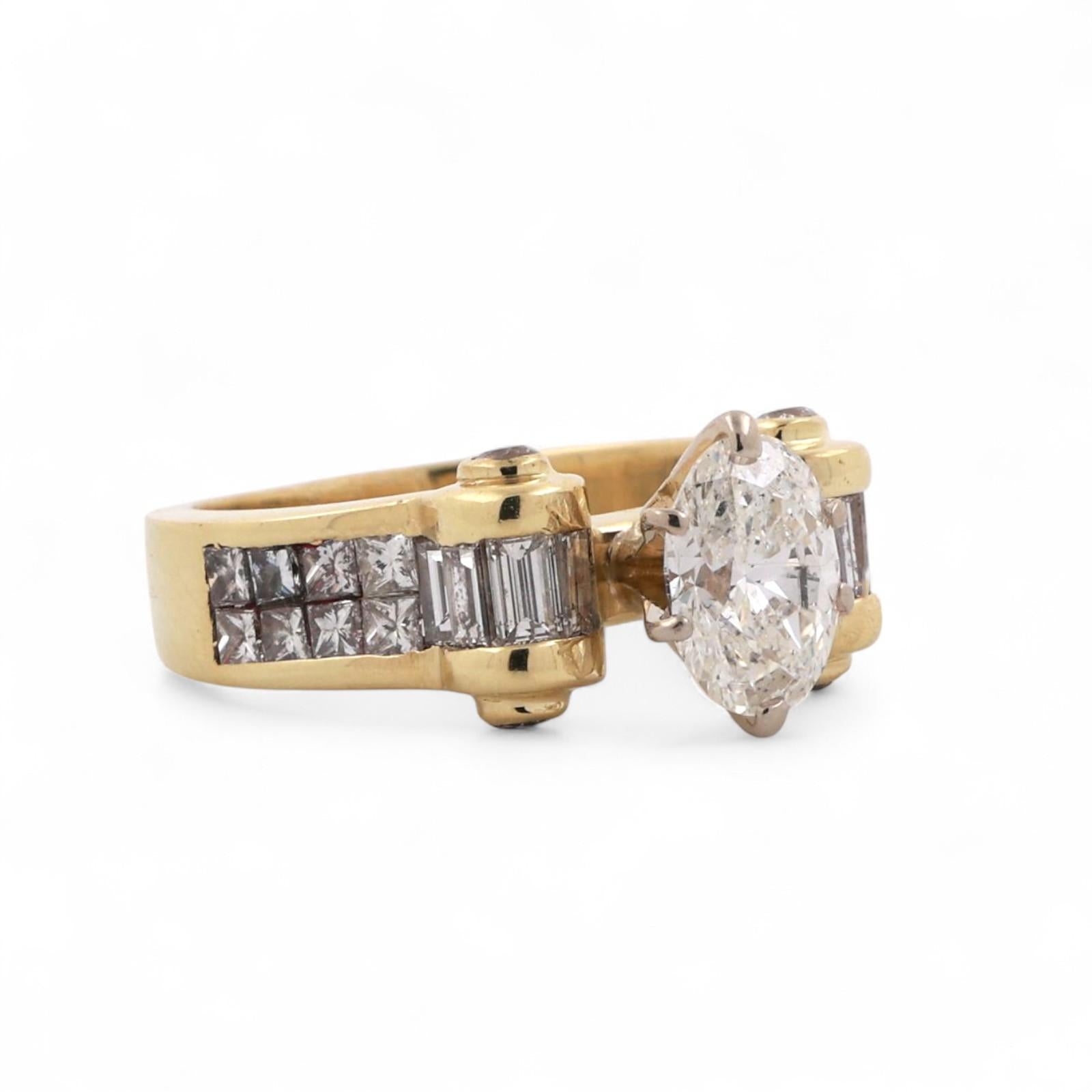 Solitaire Oval Cut Diamond Accent Engagement Ring 18K Gold 2.75 TW Size 8 Ladies