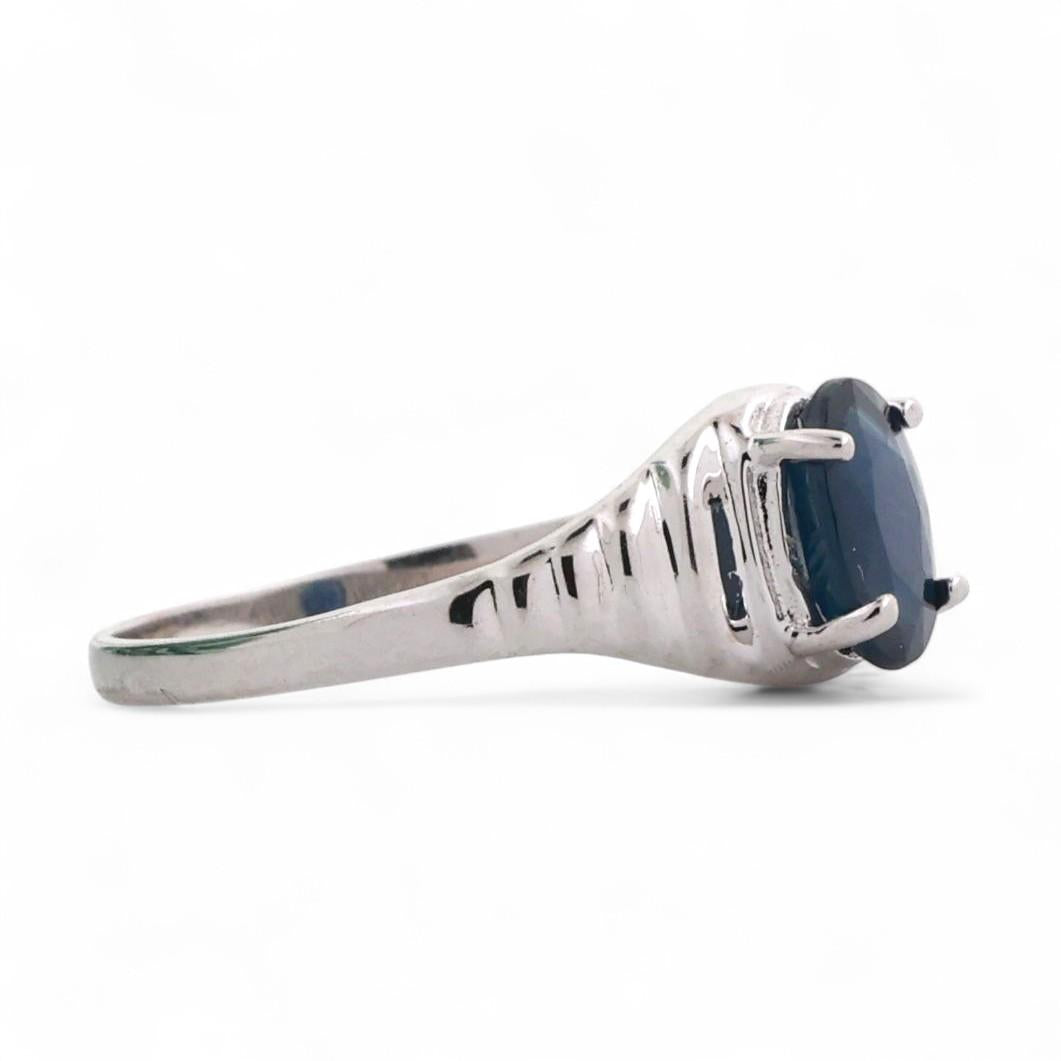 Oval Blue Sapphire Solitaire Ring 14K White Gold 1.10 CT Size 5.75 Estate