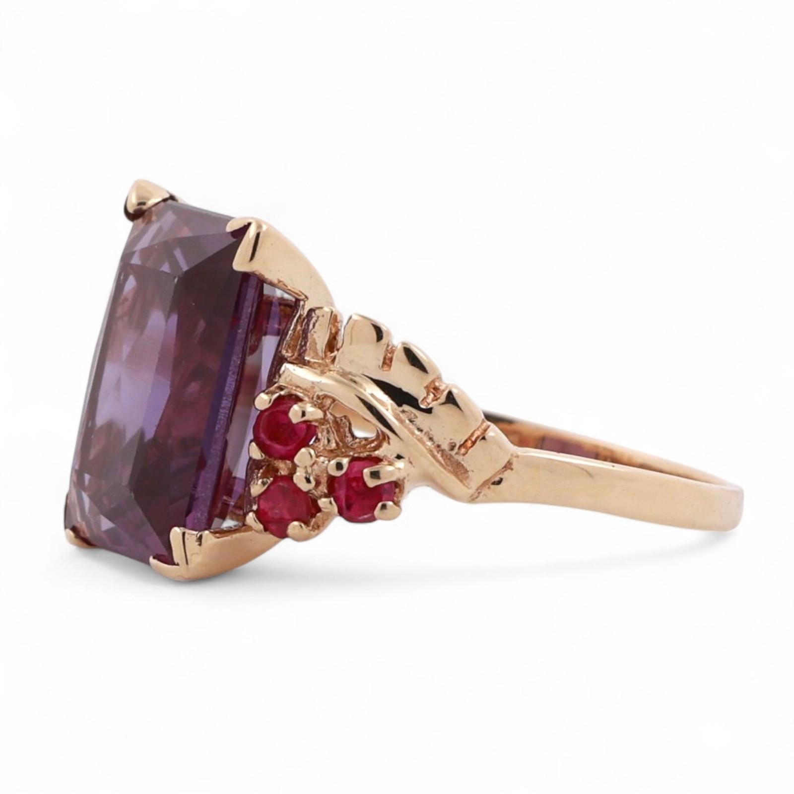 Solitaire Alexandrite Ruby Accent Ring 14K Yellow Gold 7.34 TW Lab Grown SZ 6.25