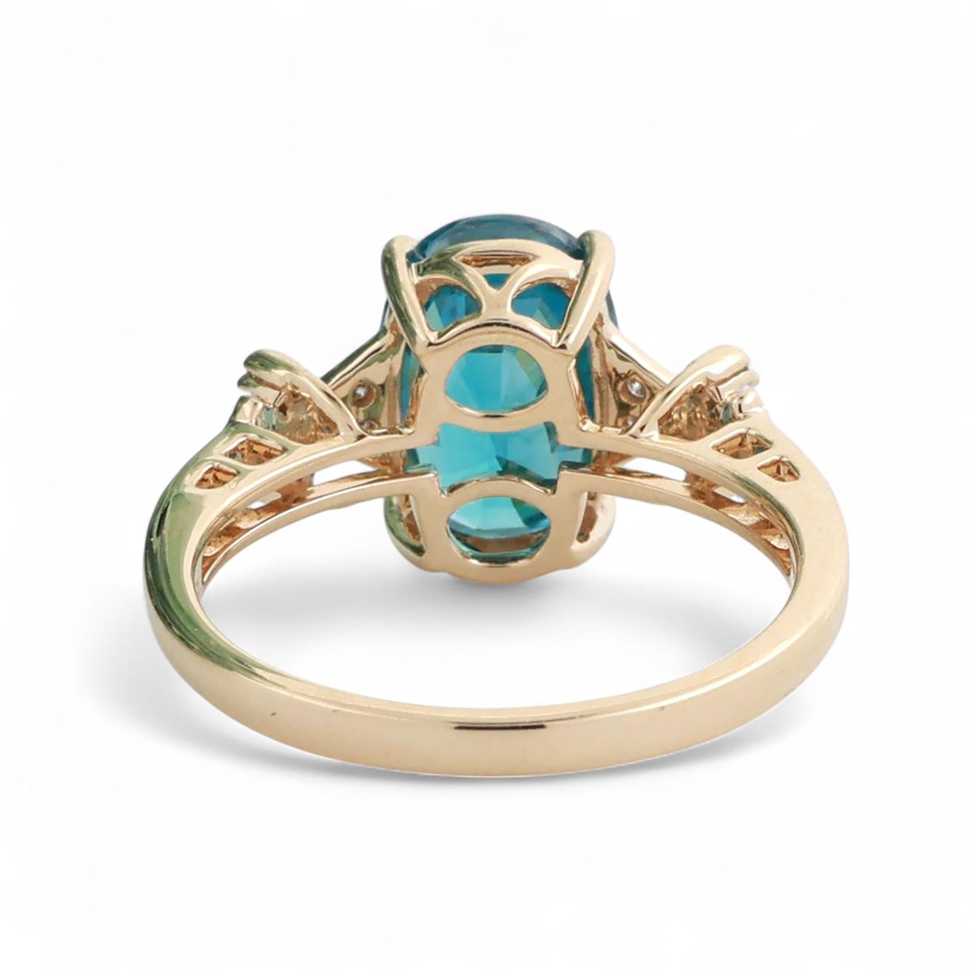 Oval Solitaire Blue Topaz Diamond Accent Ring 14K Gold 3.90 CTW Size 7.25