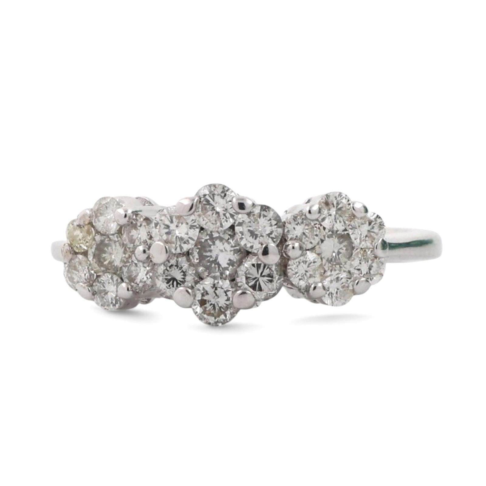 0.75 TW Cluster Diamond Flower Ring 18K White Gold Size 4.25 Ladies Estate