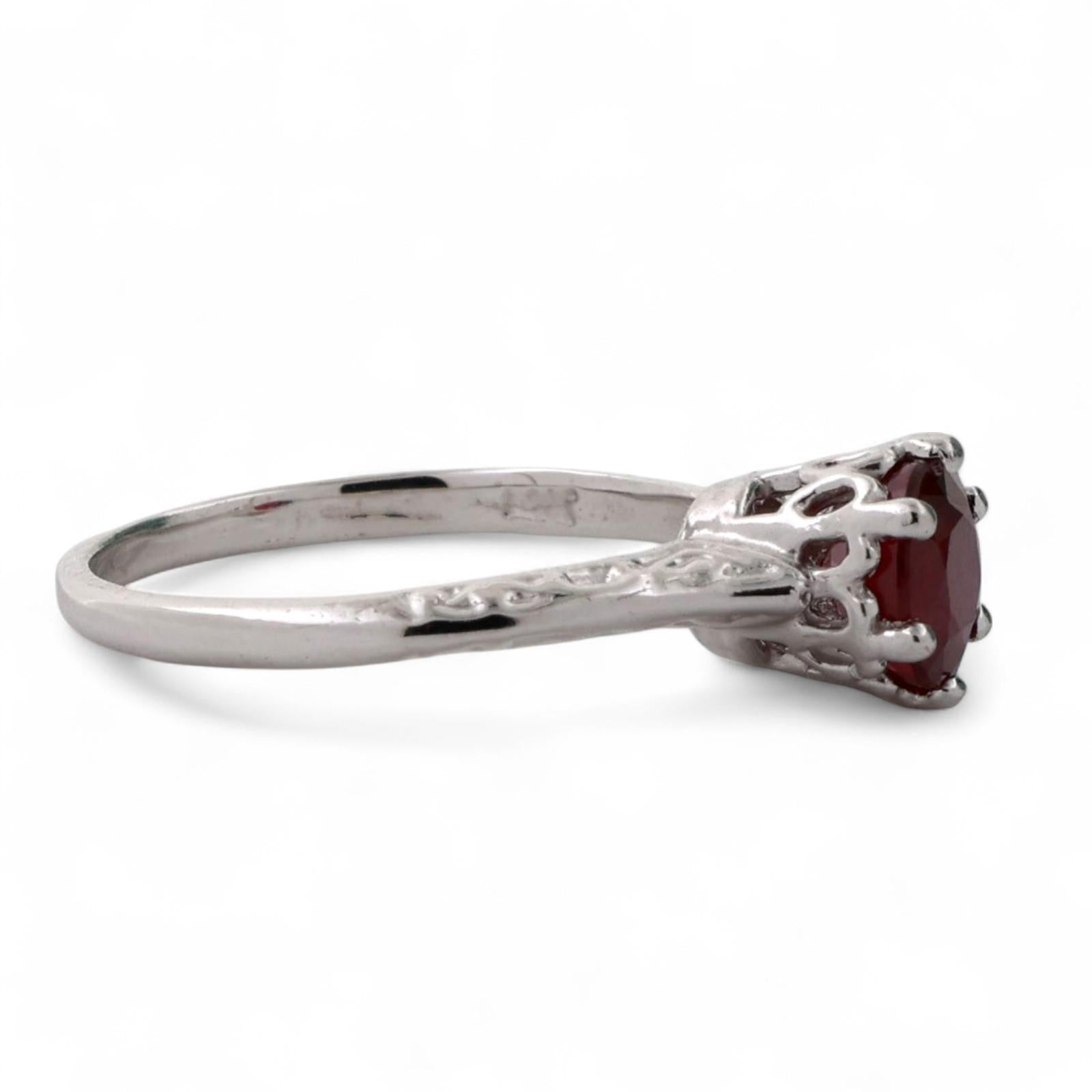 Solitaire Round Ruby Ring 14K White Gold Filigree 1.18 CT Size 5.75 Ladies