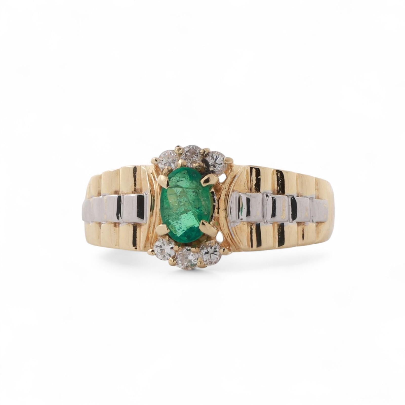 Solitaire Green Emerald Diamond Accent Cocktail Ring 14K Gold 0.55 CTW Size 5.75
