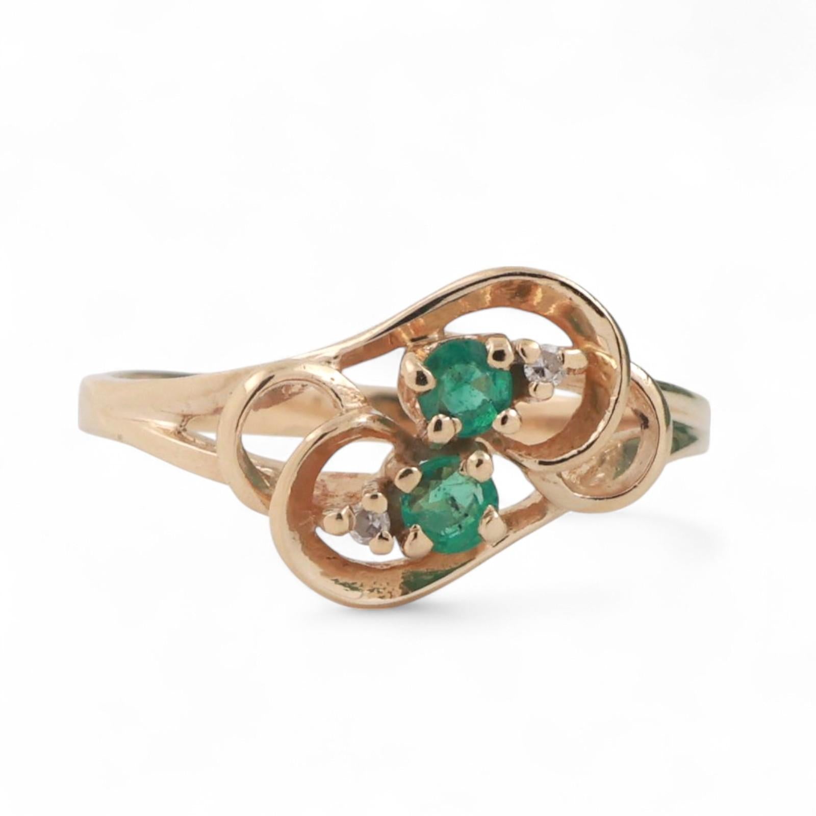 Emerald Diamond Swirl Knot Ring 14K Yellow Gold 0.22 CTW Size 6.5 Ladies