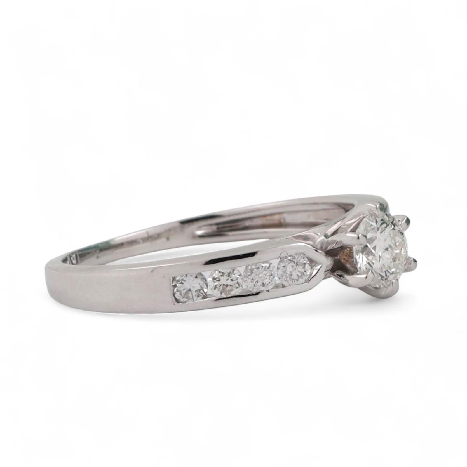 Round Solitaire Accent Diamond Engagement Ring 0.63 TW 18K White Gold Size 7