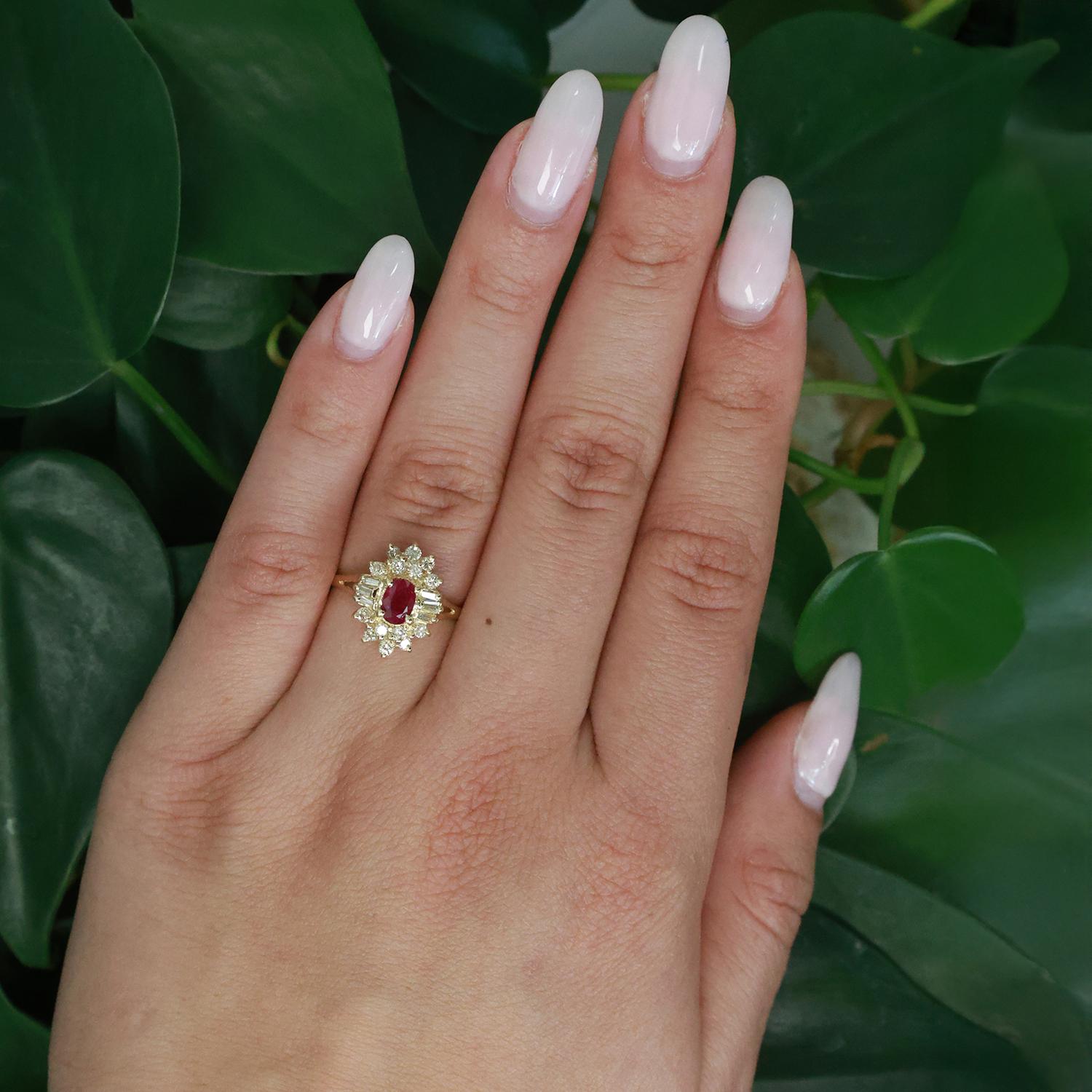 Ruby Diamond Floral Halo Ring 14K Yellow Gold 0.88 CTW Ladies Size 6.5 Estate