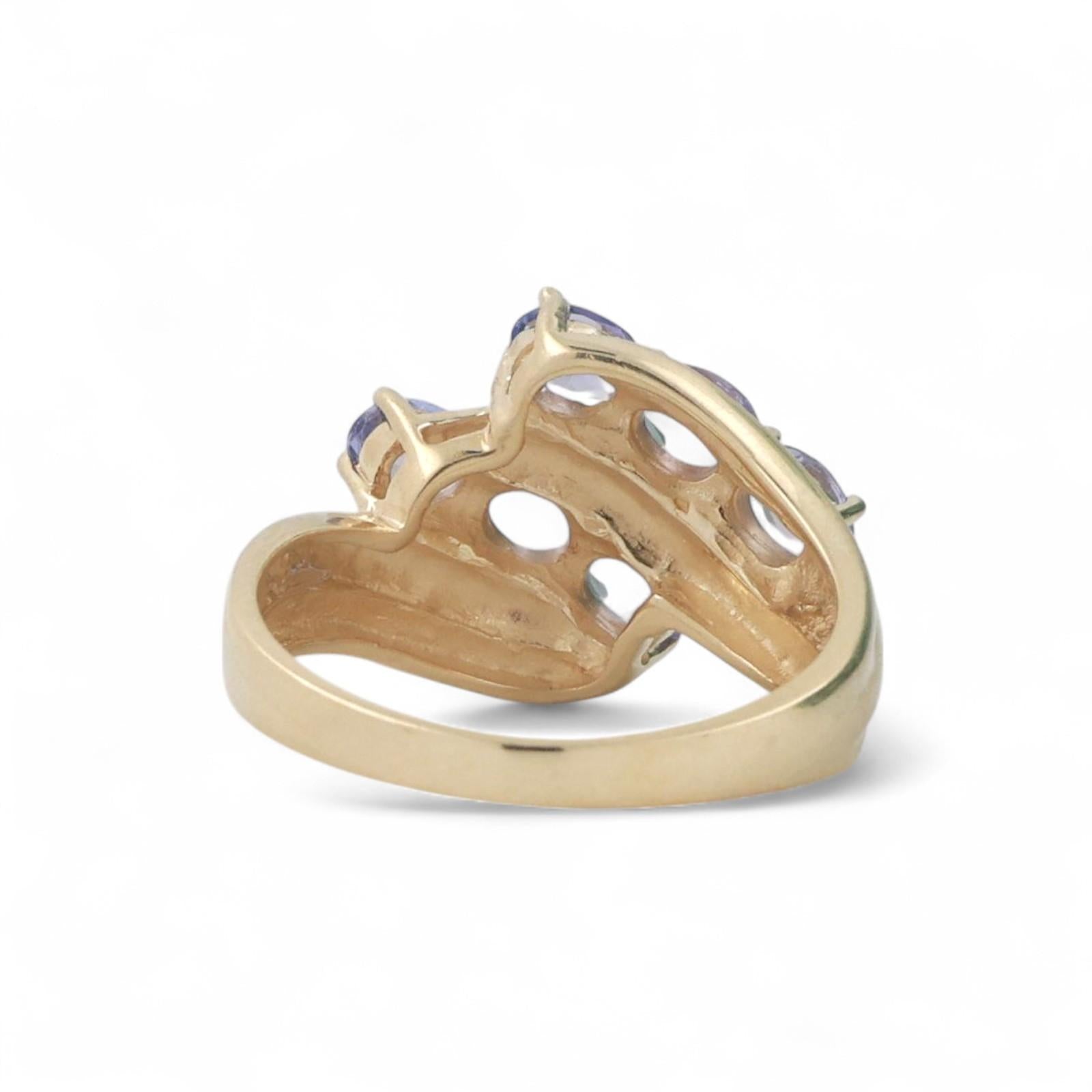 Oval Tanzanite Bypass Ring 10K Yellow Gold 1.08 CTW Size 6 Ladies Estate