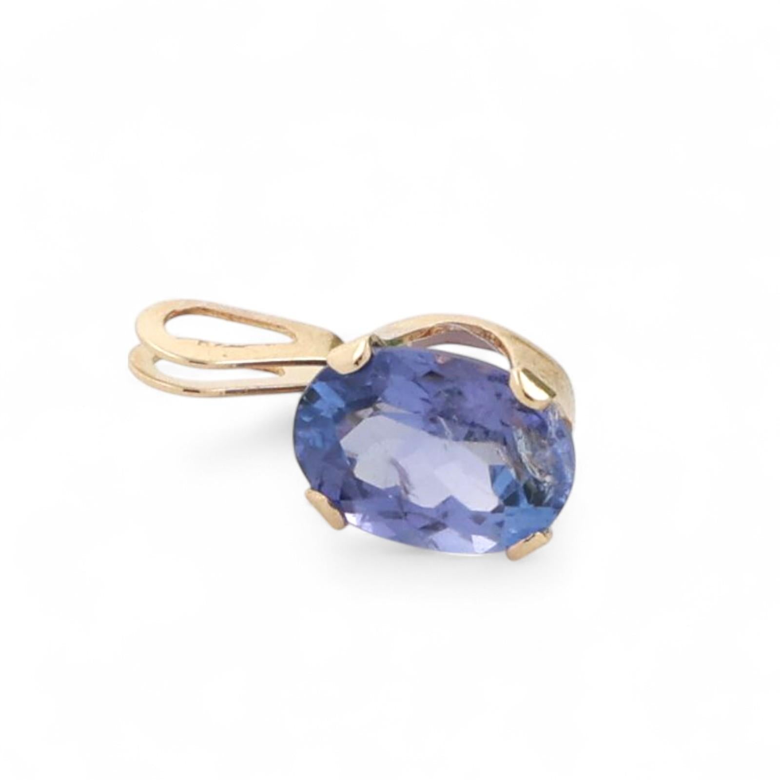 0.75 CT Oval Tanzanite Gemstone Solitaire Pendant 14K Yellow Gold 0.45" Estate