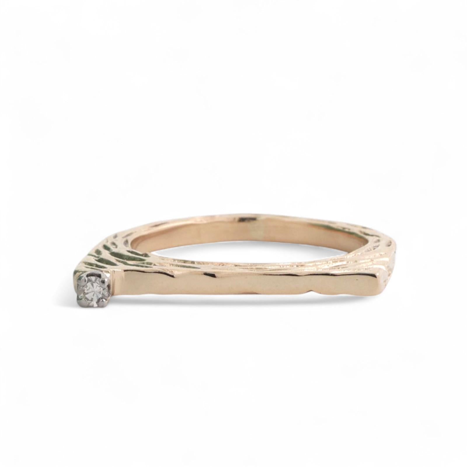Geometric Diamond Band Ring 14K Gold 0.03 CT Size 5.5 Stackable