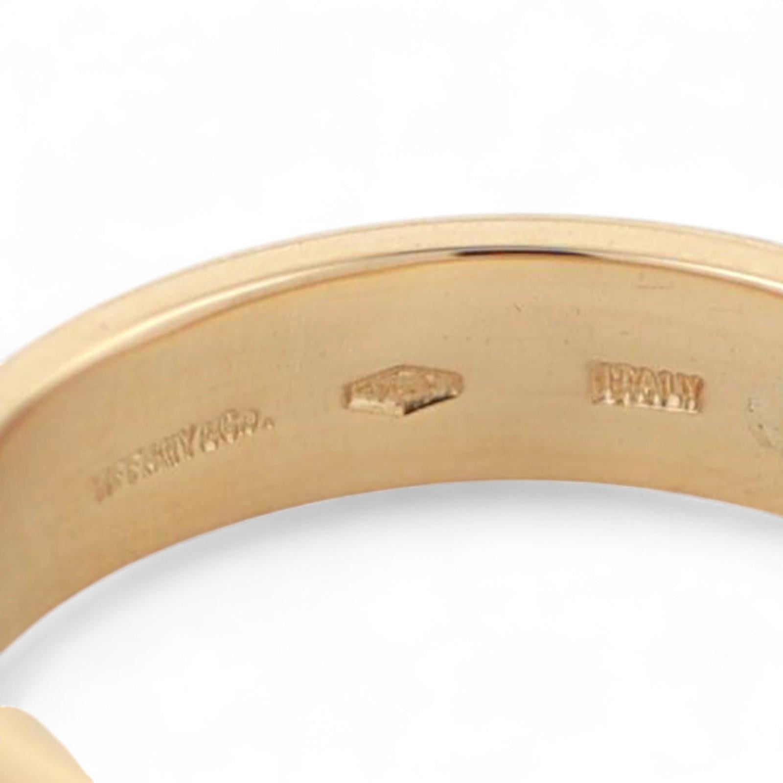 Tiffany and Co. Cutout Heart Band Ring 18K Yellow Gold Size 7 Estate