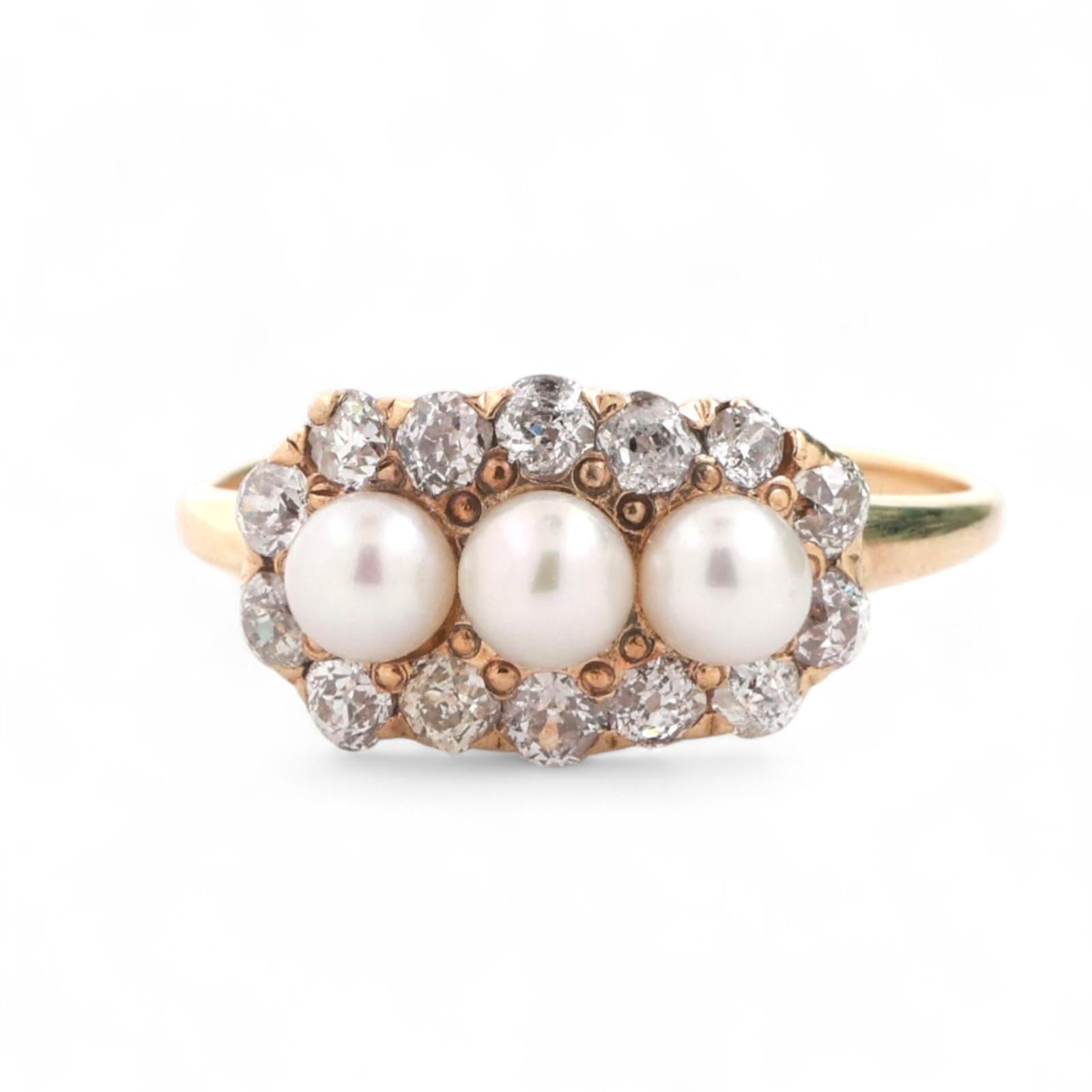 Vintage Cultured Akoya Pearl Diamond Cocktail Ring 14K Yellow Gold Size 9 Ladies