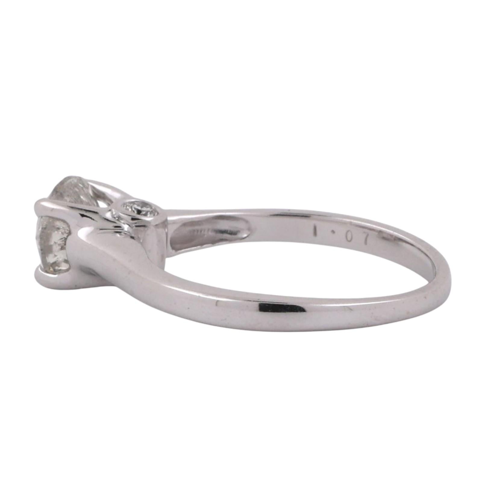 1.07 TW Solitaire Diamond Engagement Ring With Accents 18K White Gold Size 6.5