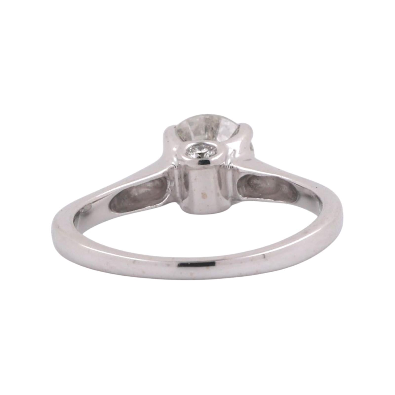 1.07 TW Solitaire Diamond Engagement Ring With Accents 18K White Gold Size 6.5
