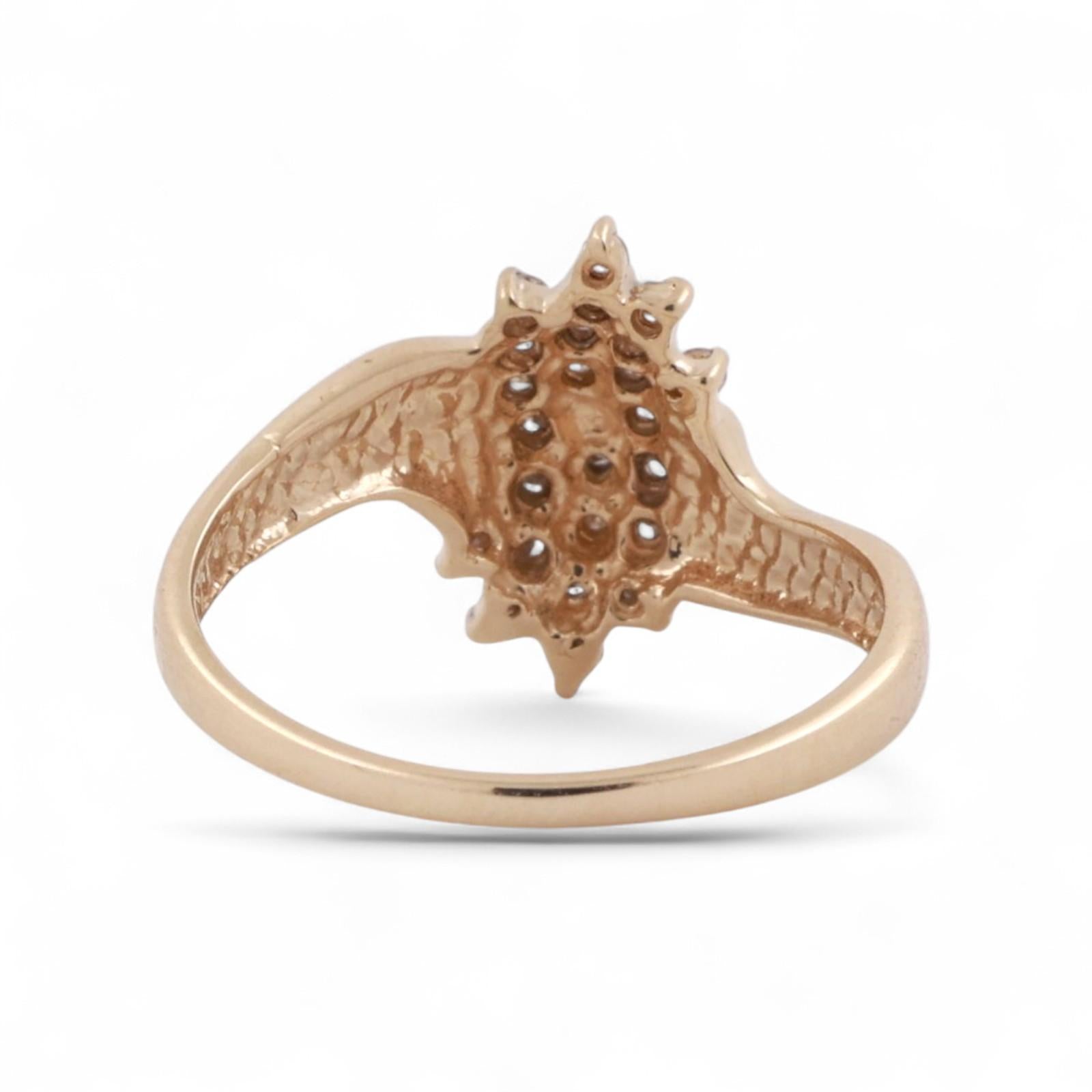 Cluster Diamond Cascade Ring 14K Gold 0.25 TW Size 7 Ladies Estate