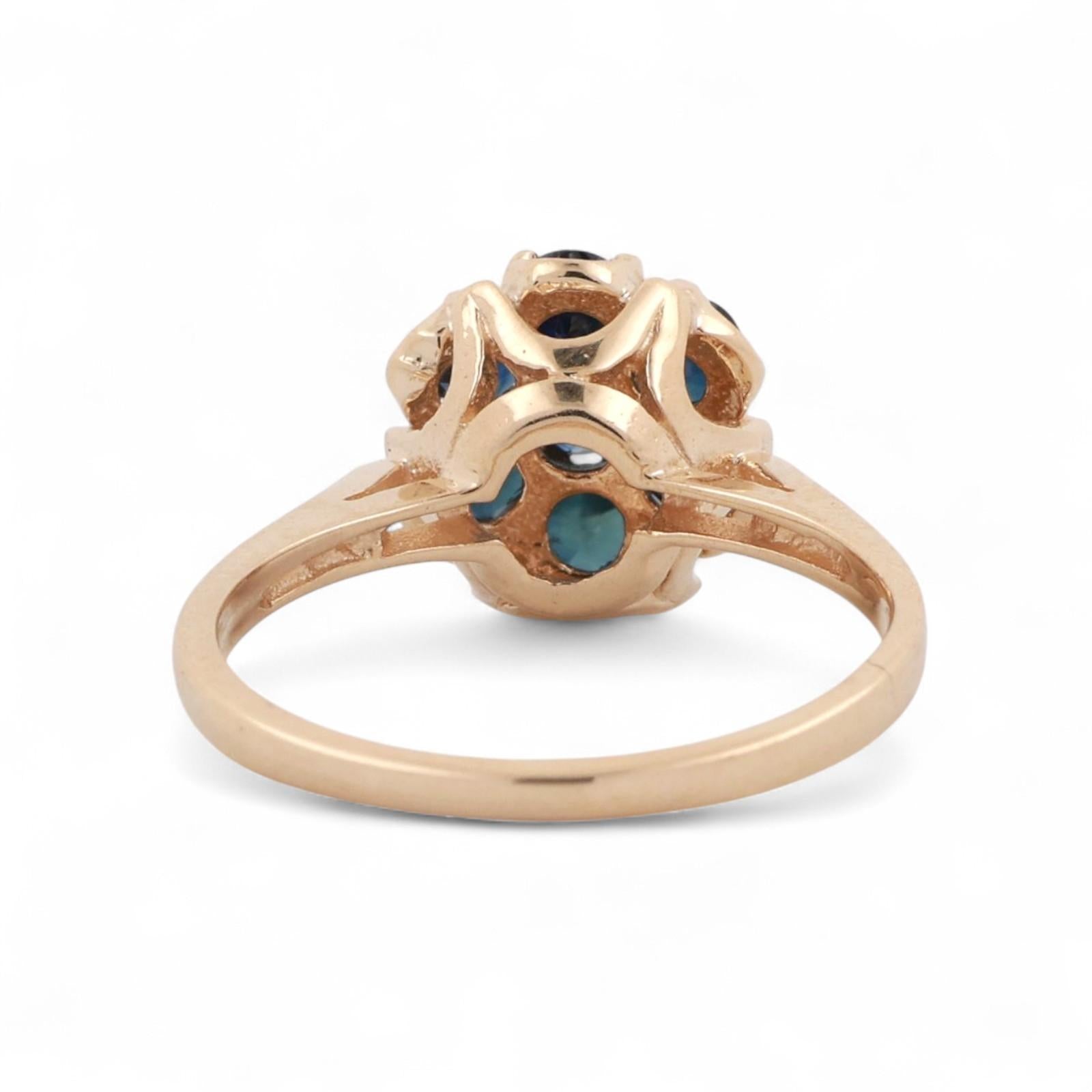 Vintage Blue Sapphire Flower Ring Yellow Gold 0.91 CTW Size 6.75 Ladies