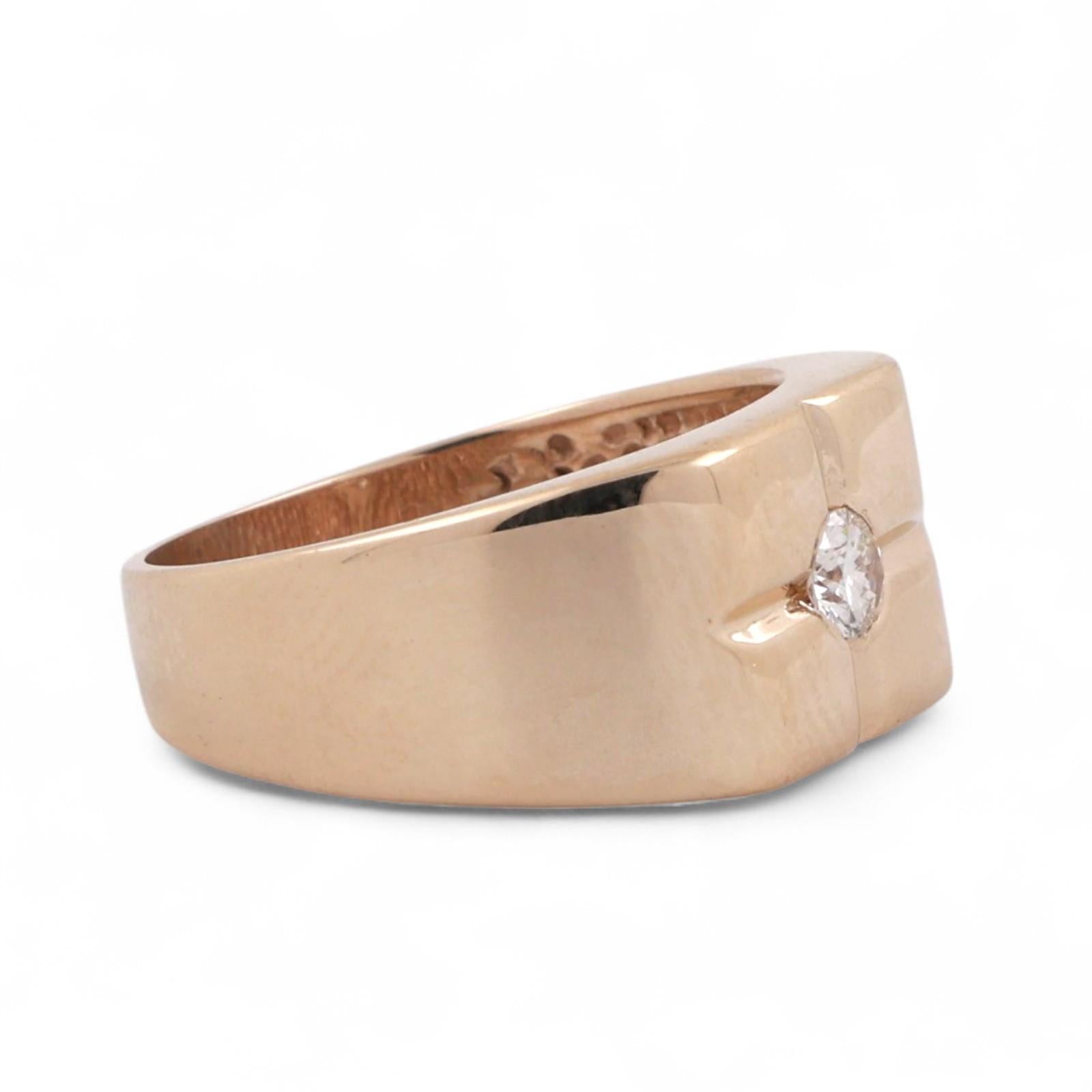Mens Solitaire Diamond Signet Ring 14K Yellow Gold 0.20 CT Size 9.25 Estate