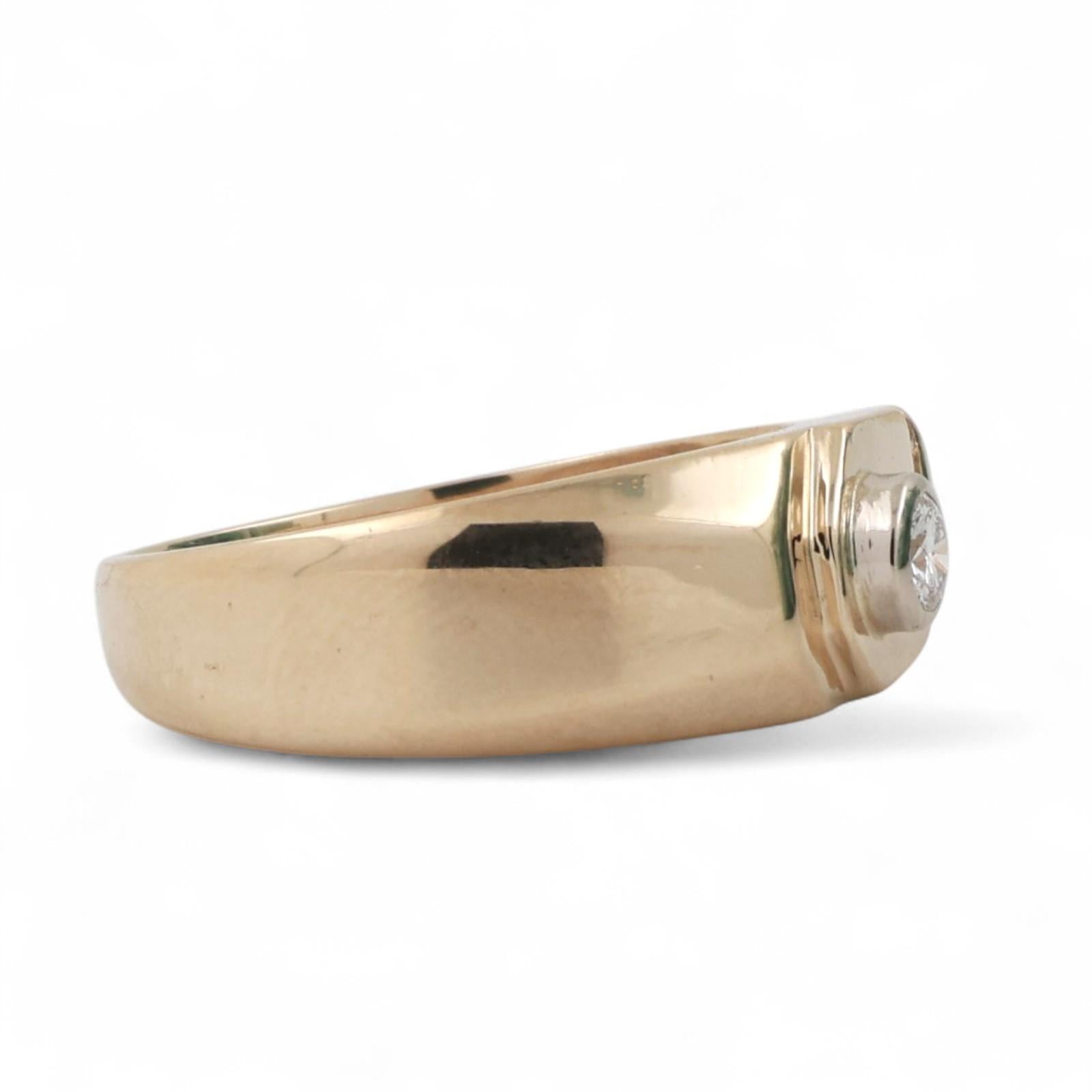 Mens Solitaire Diamond Accent Ring 14K Gold 0.25 TW Size 10.5 Estate