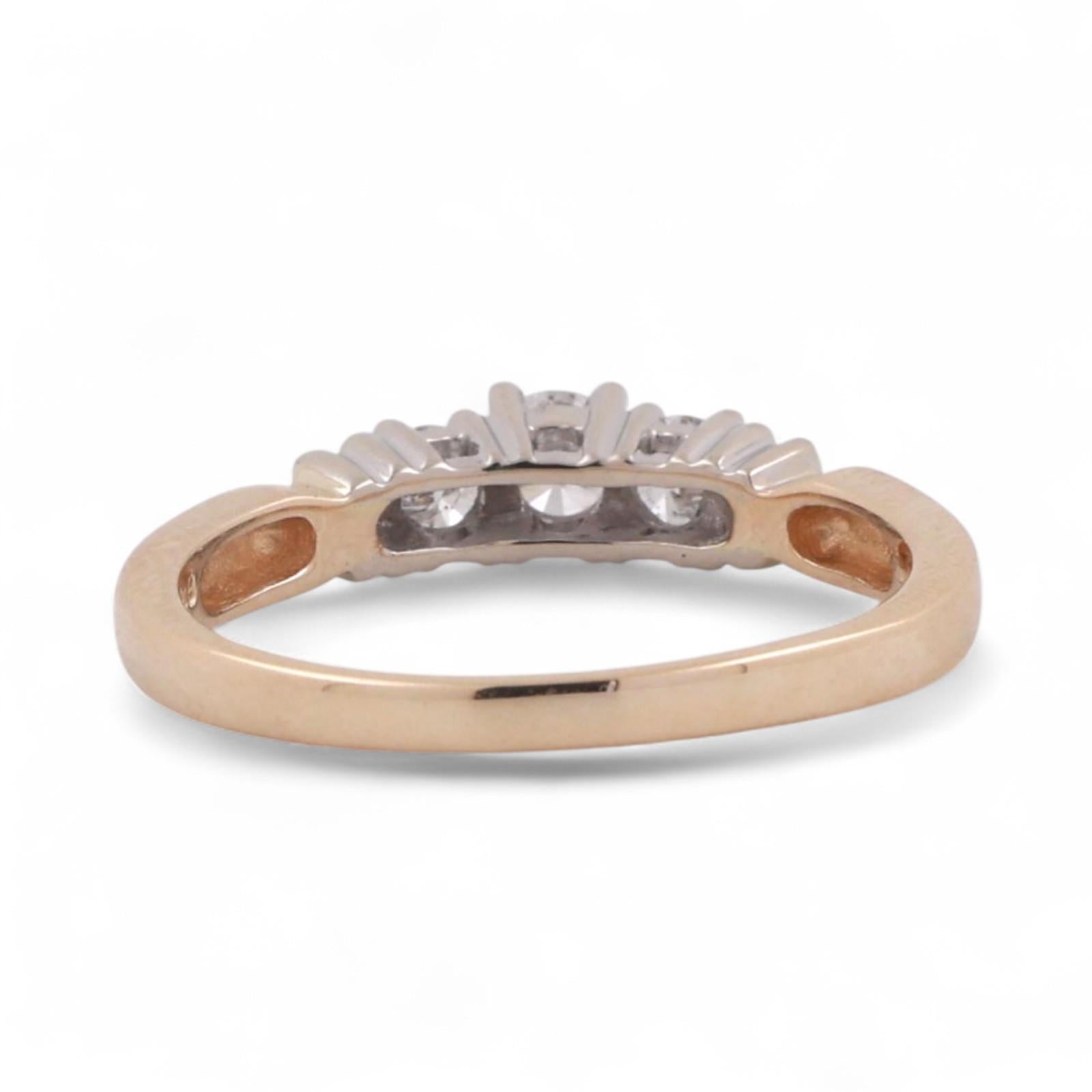 3-Stone Diamond Wedding Engagement Band Ring 14K Gold 0.45 TW Size 8