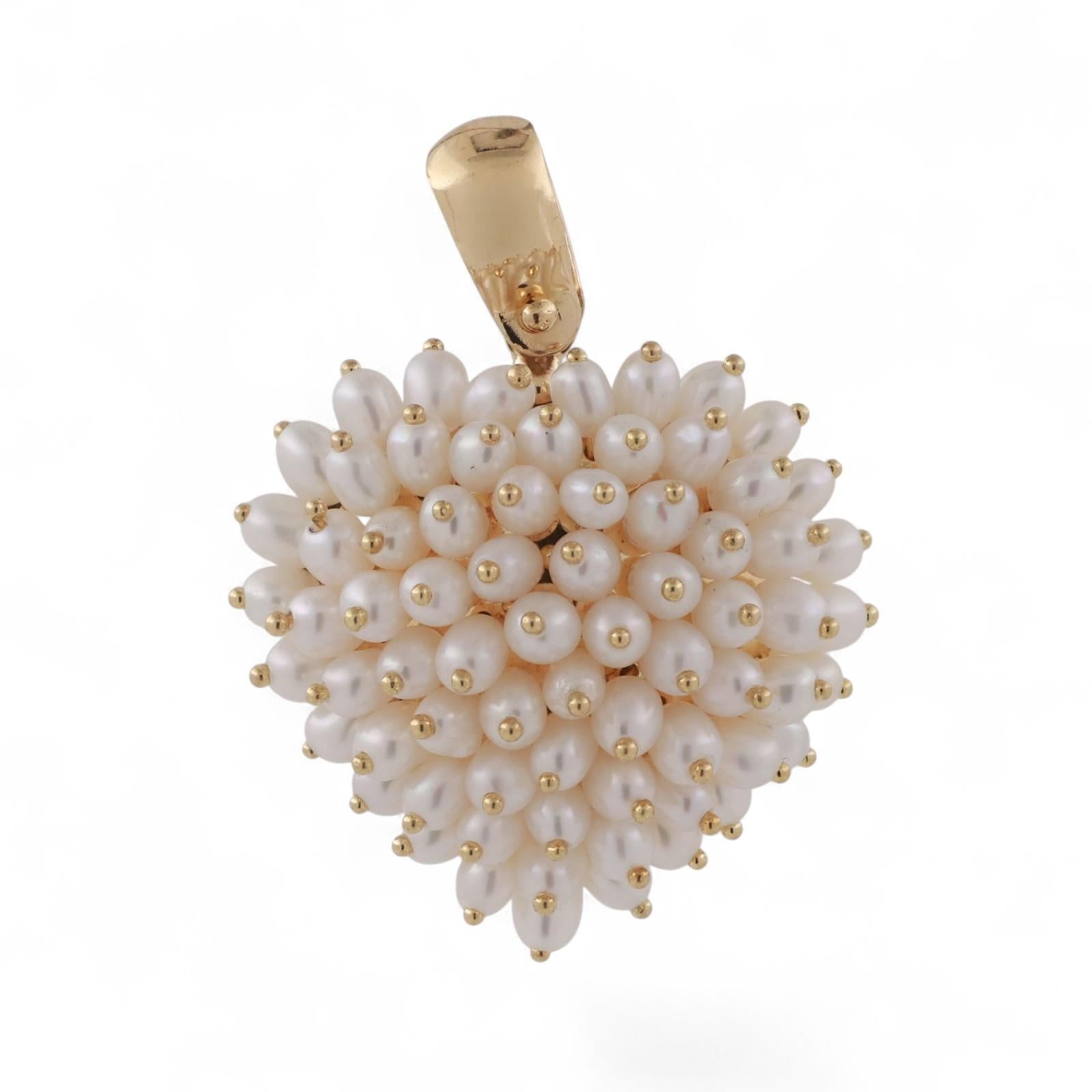 18K Yellow Gold Cluster Freshwater Pearl Heart Pendant 1.30" Ladies Estate
