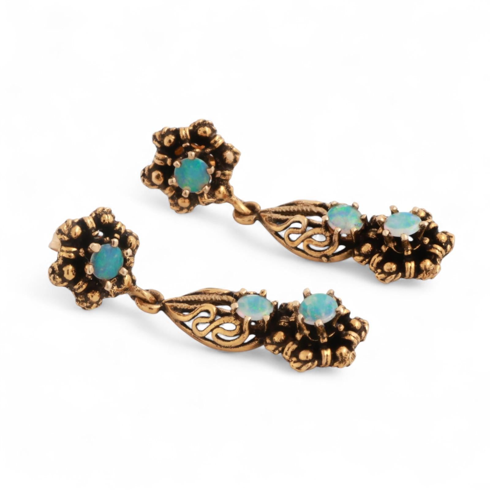 Vintage Opal Floral Filigree Drop Dangle Earrings 14K Yellow Gold 0.54 CTW 1.05"