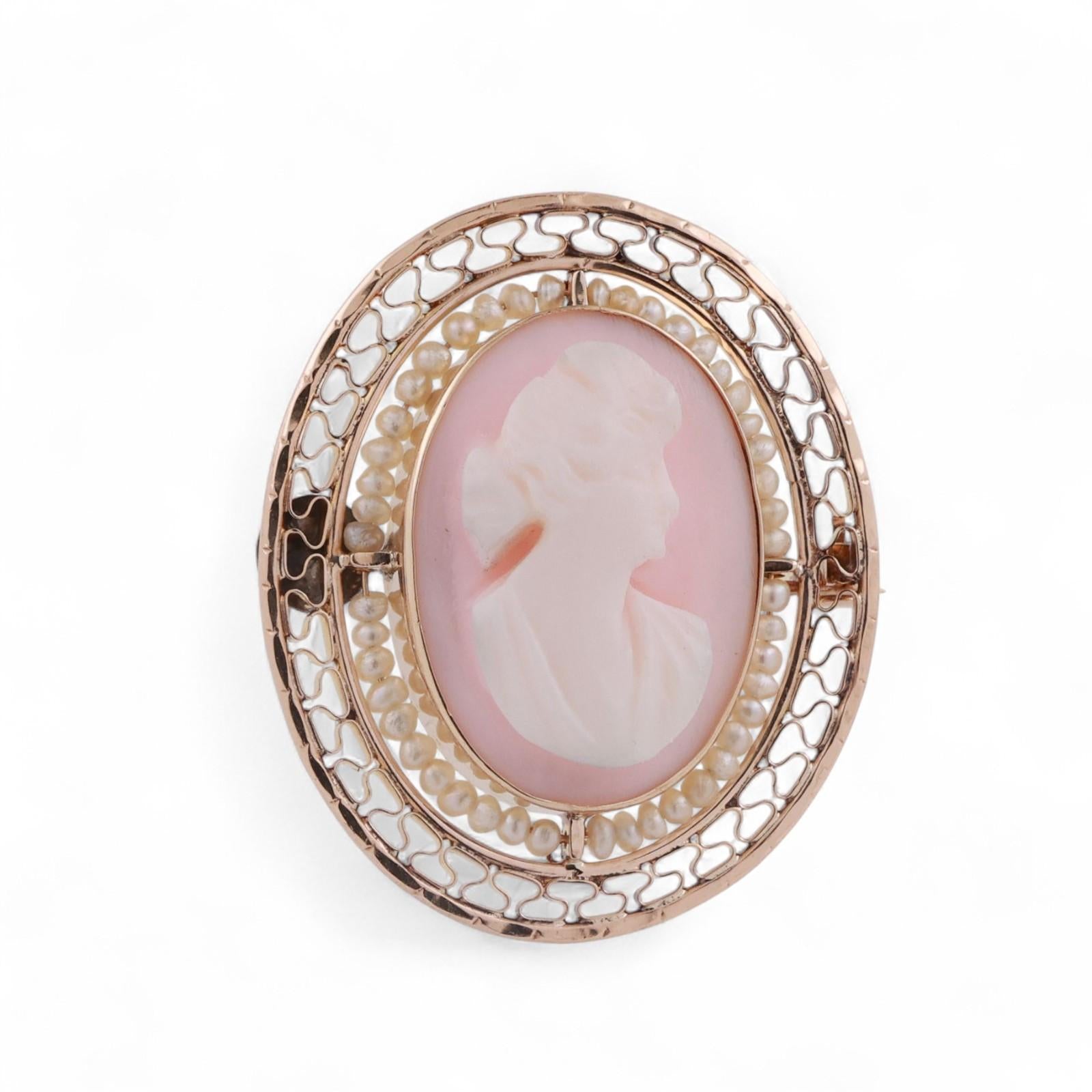 Vintage Cameo Pearl Brooch Pin 10K Yellow Gold Filigree Frame 1.05" Ladies