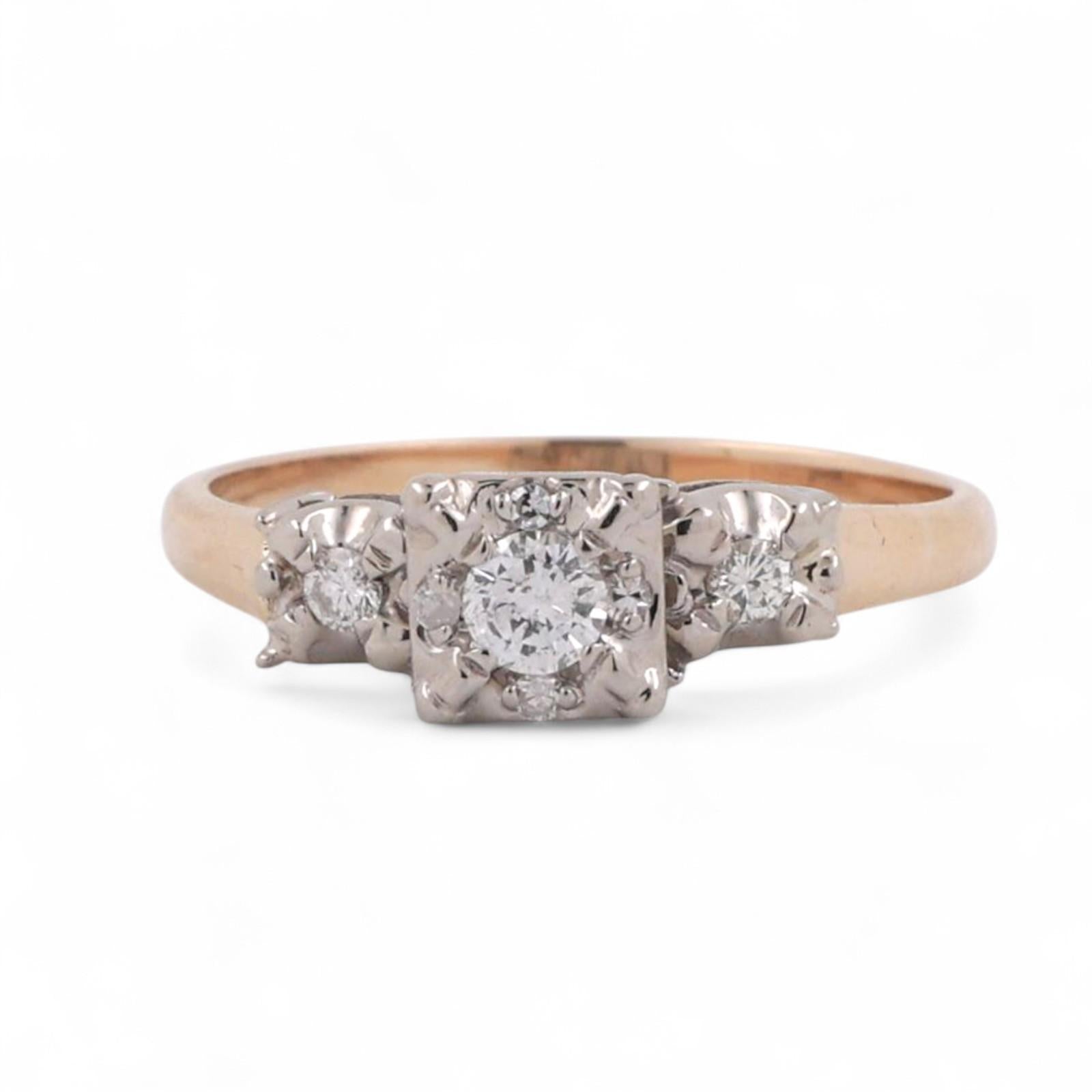 Vintage Diamond Solitaire Engagement Ring 14K Gold 0.27 TW Size 7.25 Ladies