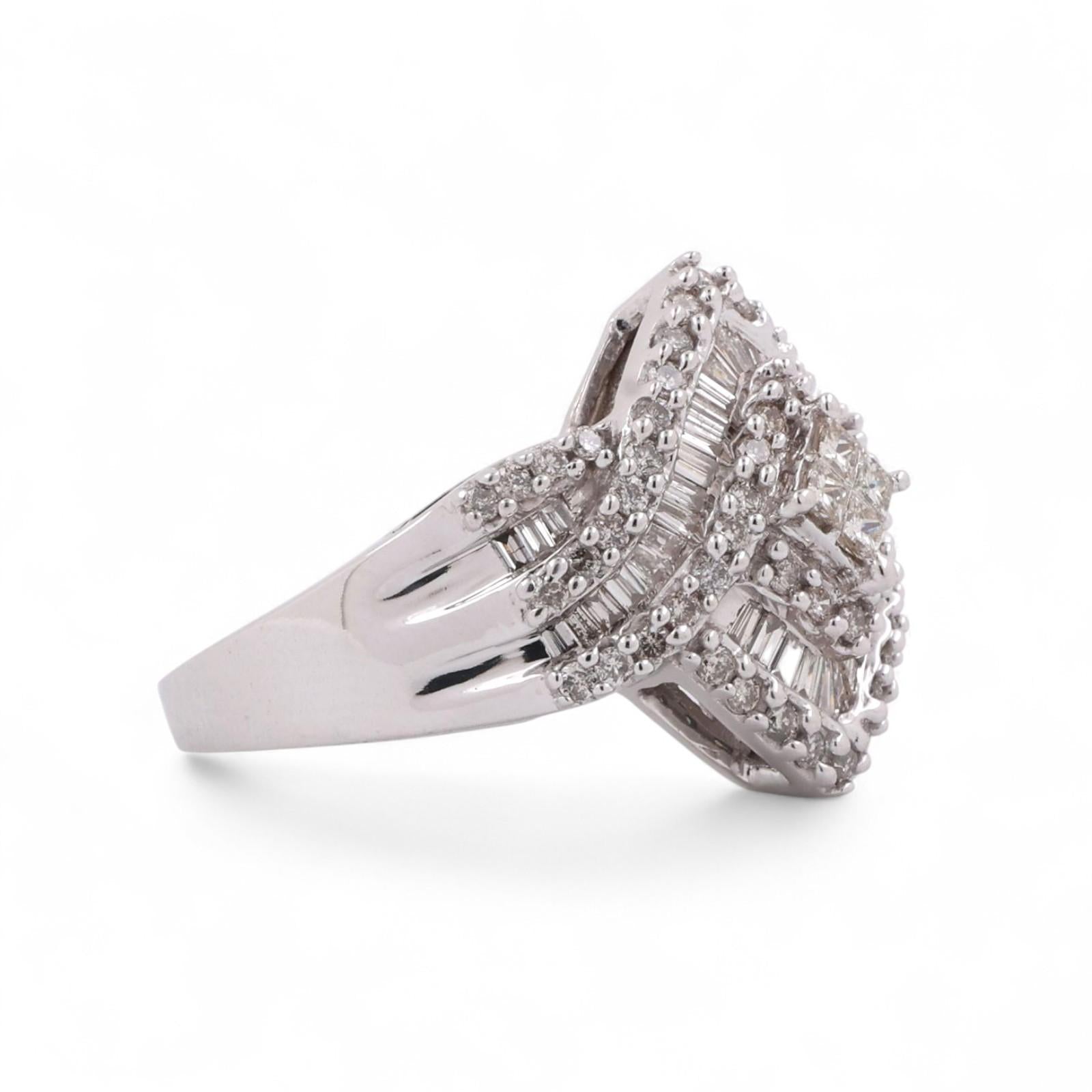 2.10 TW Cluster Diamond Statement Ring 14K White Gold Size 10.25 Ladies Estate