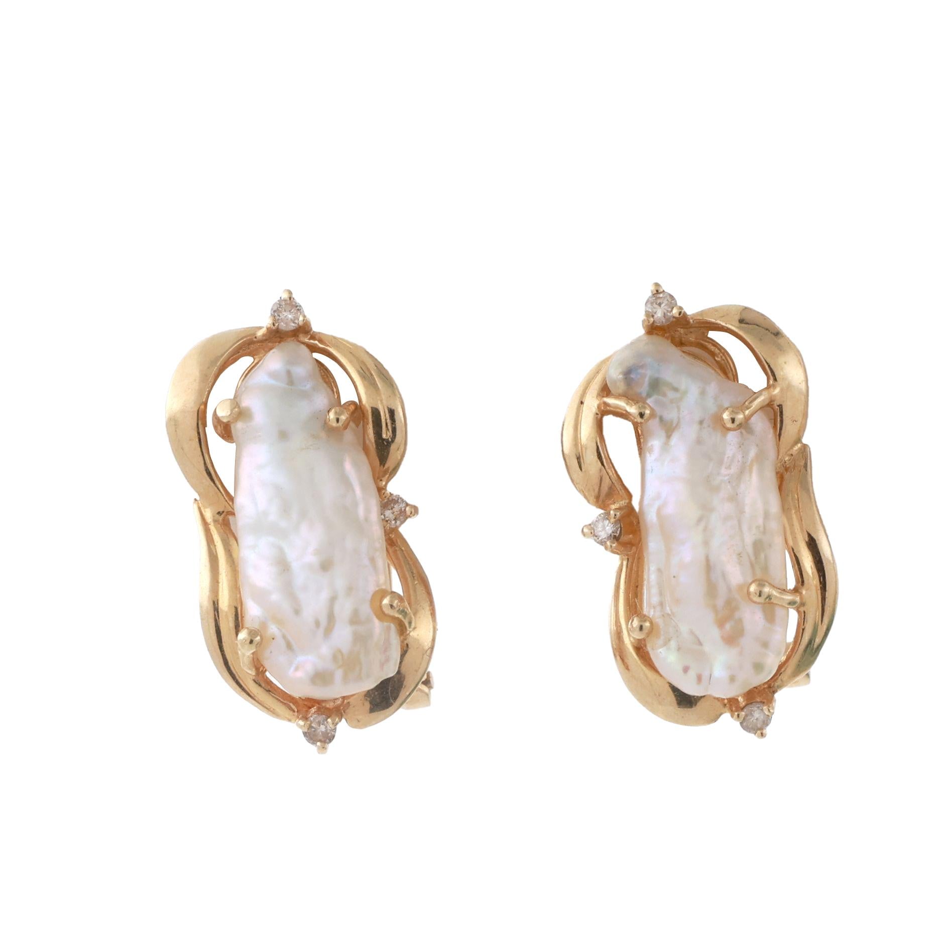 Vintage Freshwater Pearl Diamond Earrings 14K Yellow Gold 1.29" Omega Backs