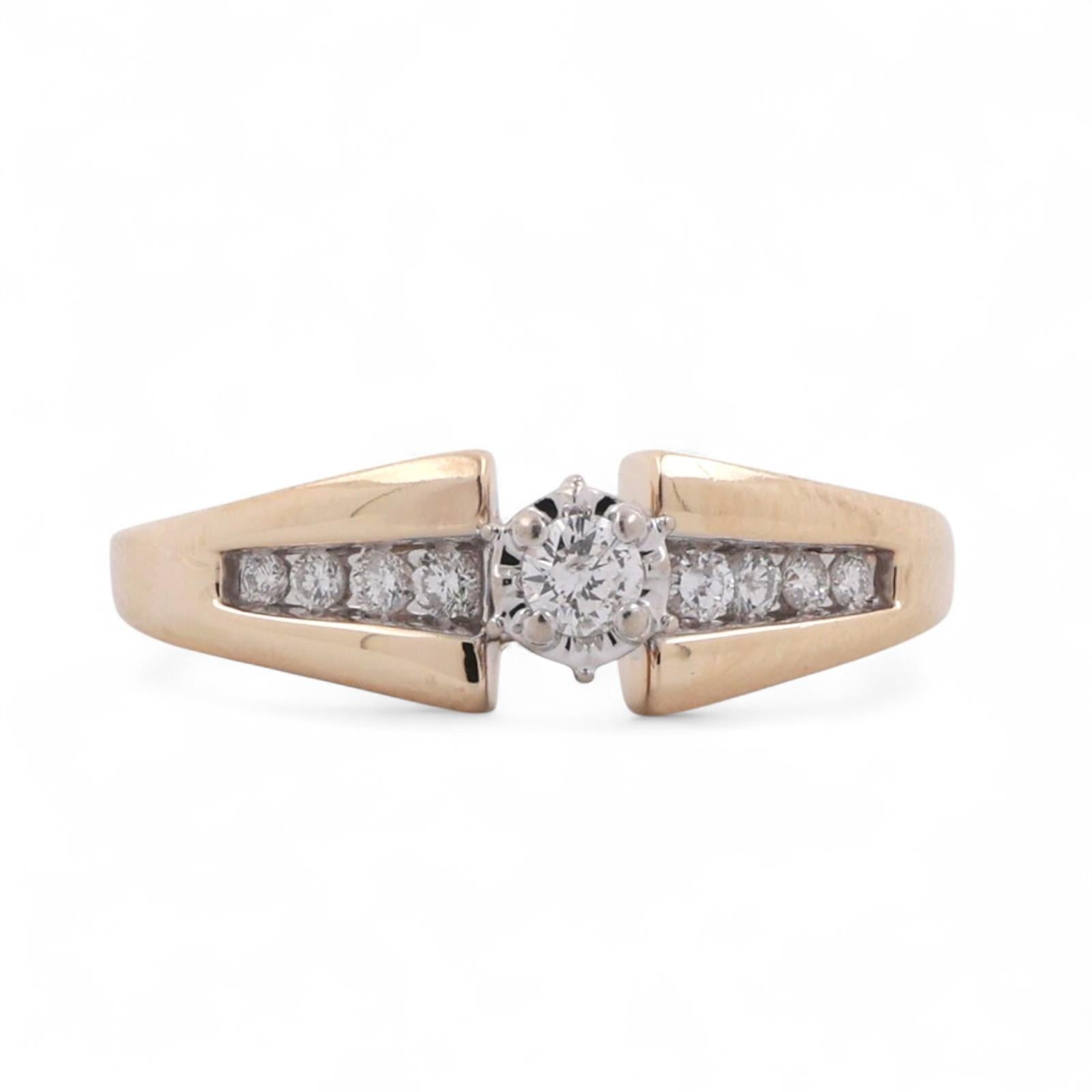 0.33 TW Solitaire Diamond Engagement Ring With Accents 14K Gold Size 7 Ladies