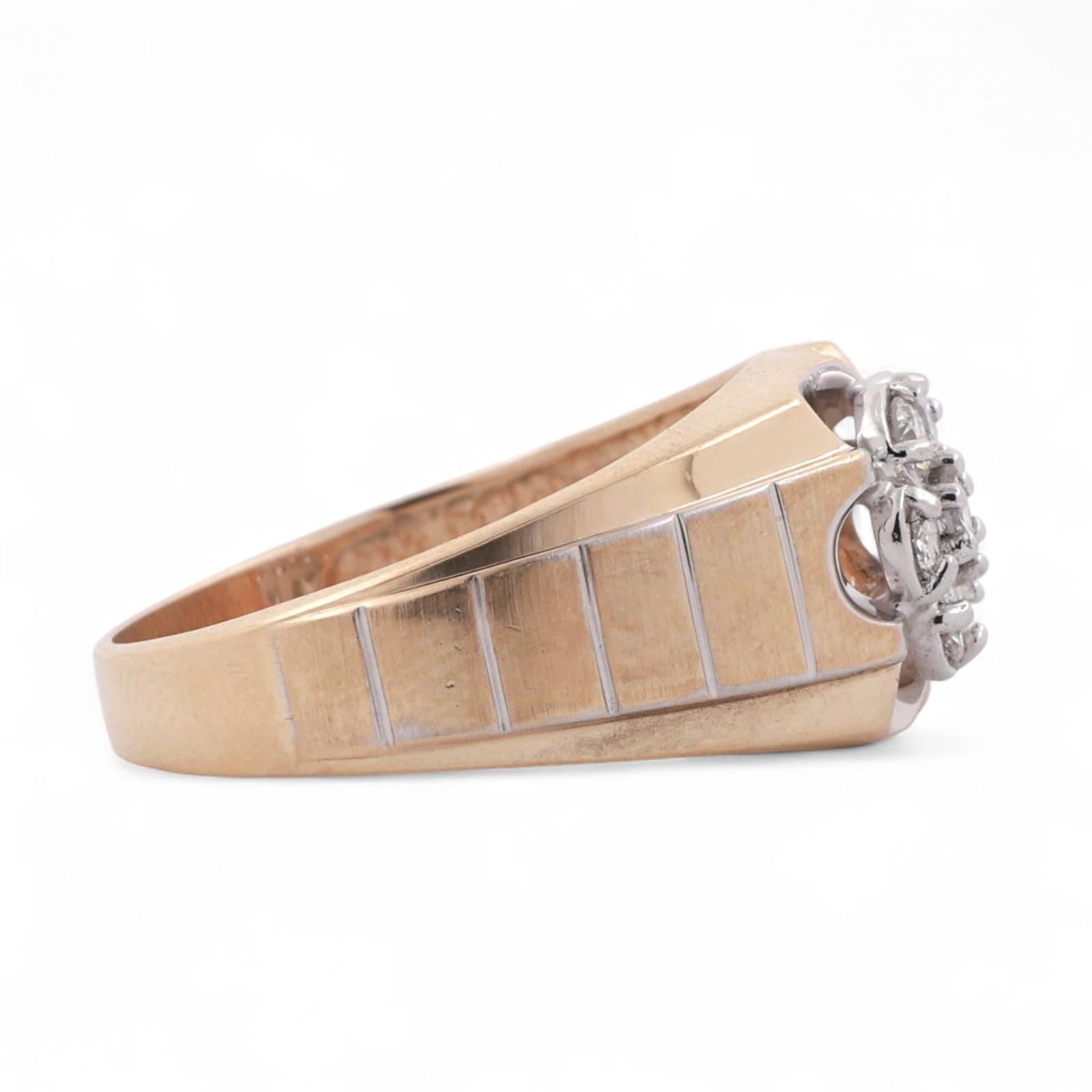 Cluster Diamond Floral Cocktail Ring 14K Gold 0.70 TW Size 10 Unisex Estate